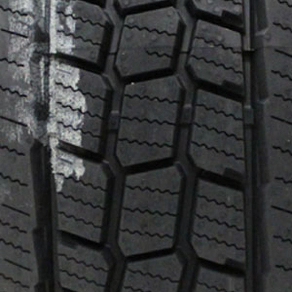 Mastercraft Courser HXT All Season LT275/65R20 126/123S E Light Truck Tire