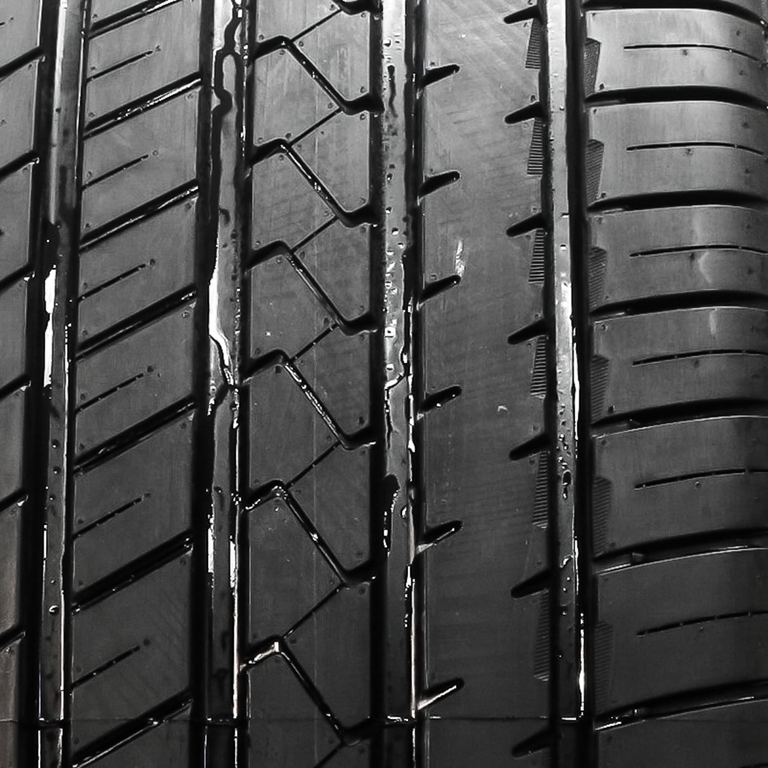 Lionhart LH-FIVE 285/40ZR19 285/40R19 103Y High Performance a/s All Season Tire