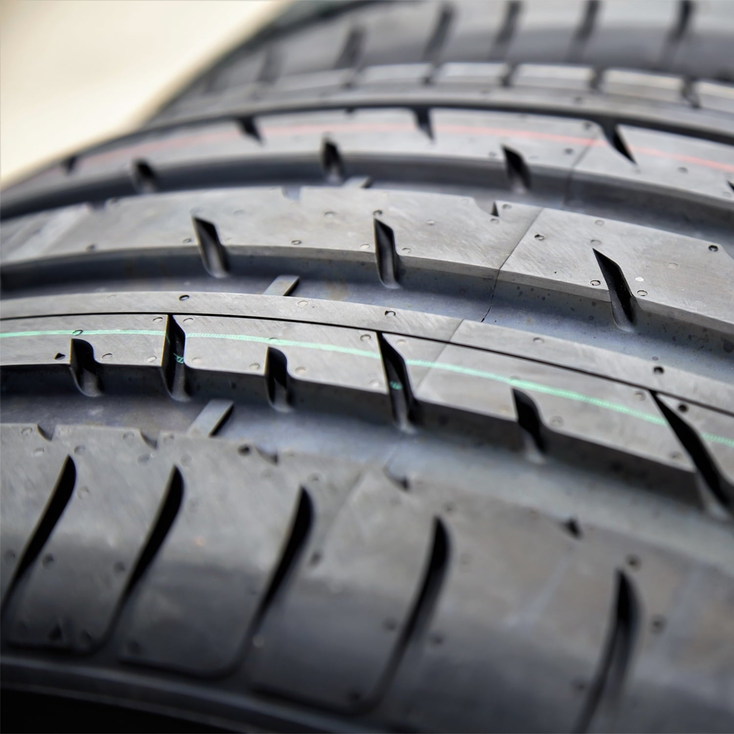 Mileking LECP MK927 275/25ZR26 275/25R26 98W XL High Performance Summer Tire