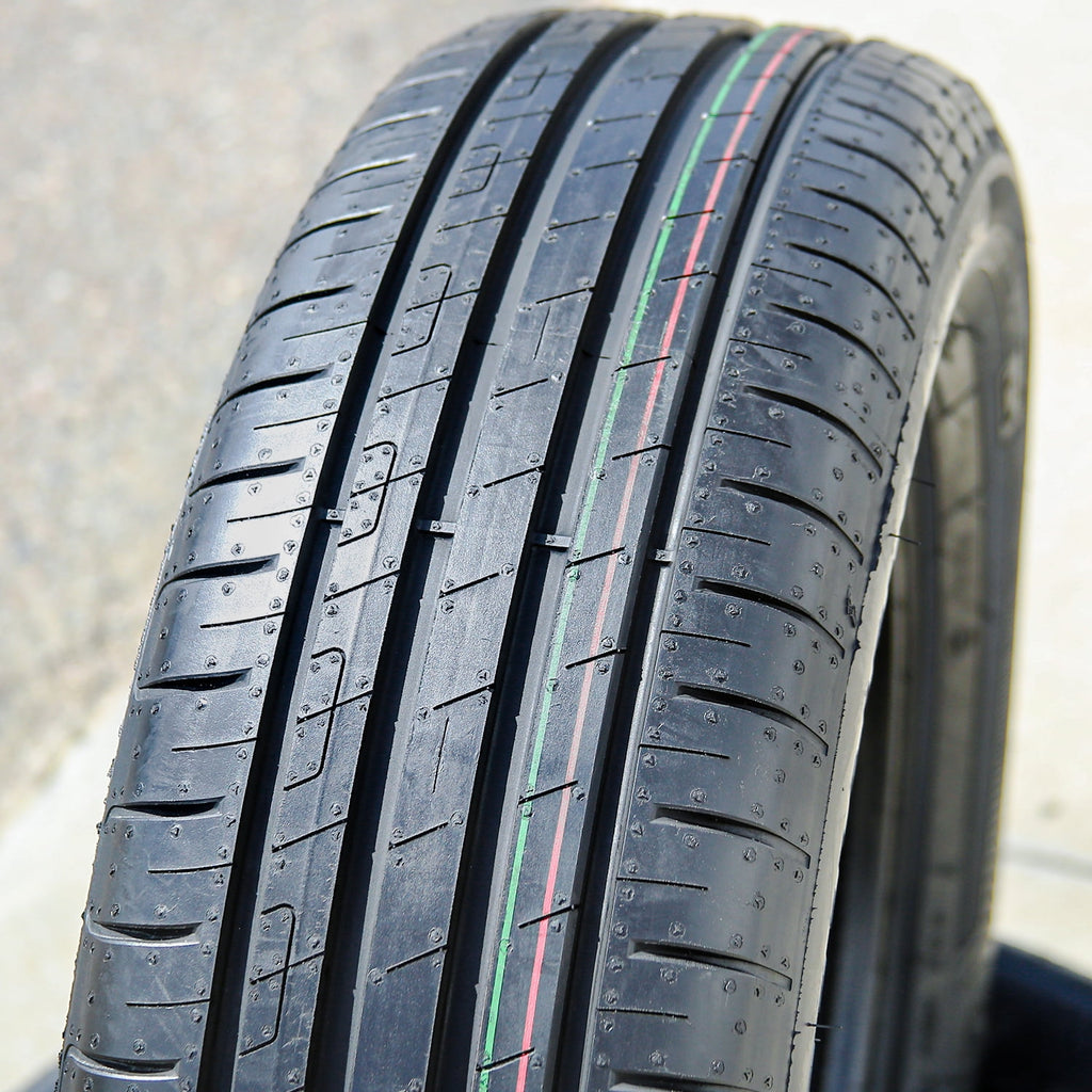 Goodyear EfficientGrip Performance 215/60R16 95H Performance Summer Tire