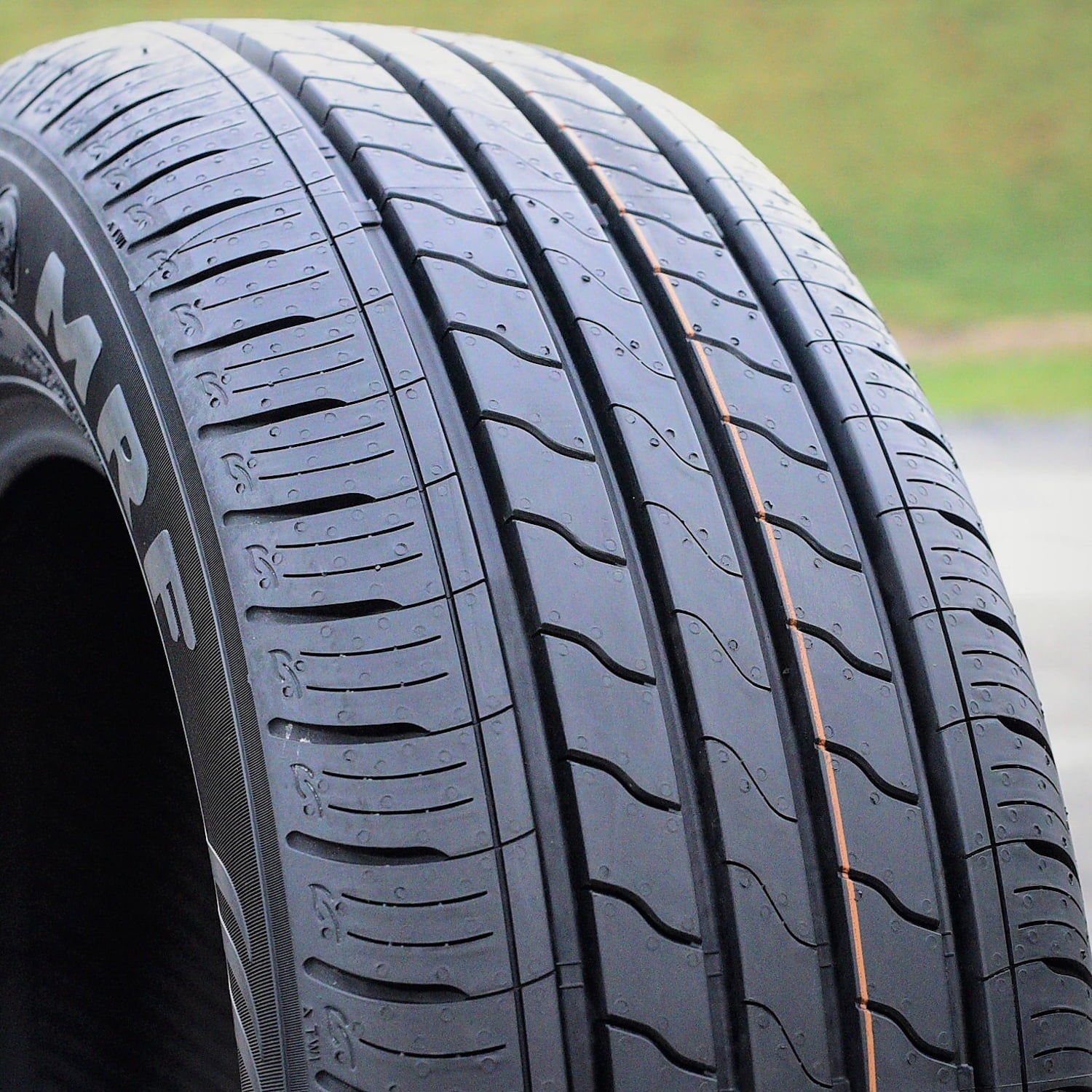 MRF MRF Wanderer Street N2 95H AS A/S 215/60R16 All Weather Passenger Tire