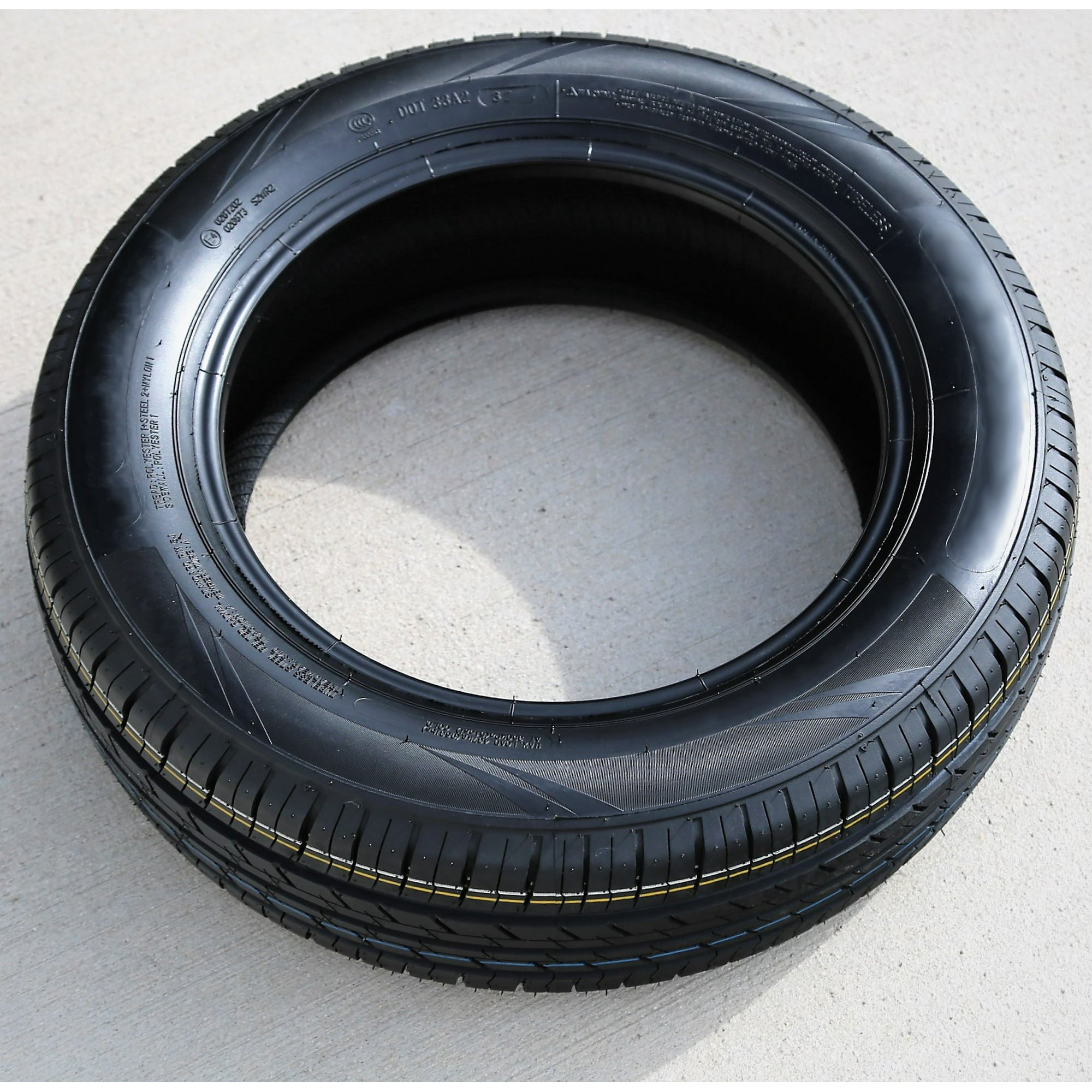 Mileking MK667 215/70R14 96H Performance Summer Tire