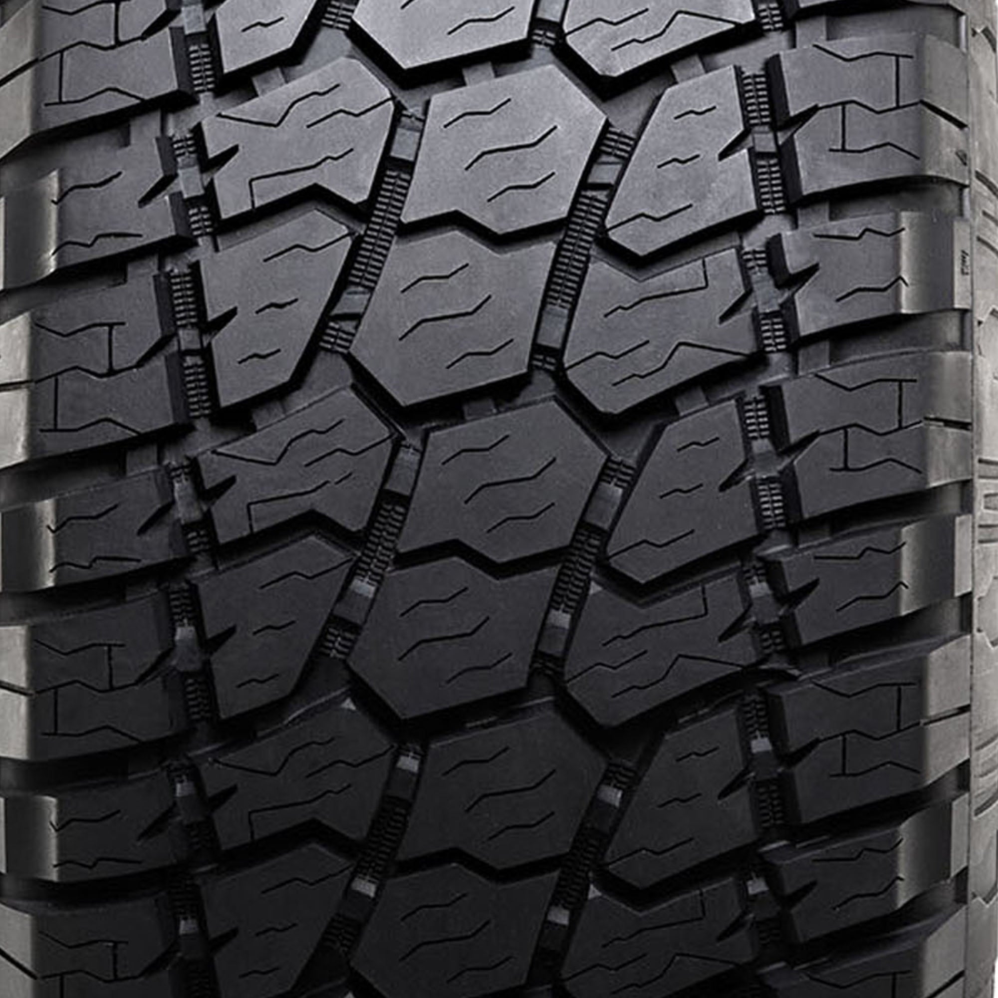 Radar Renegade A/T5 All Terrain LT33X12.50R22 109Q E Light Truck Tire
