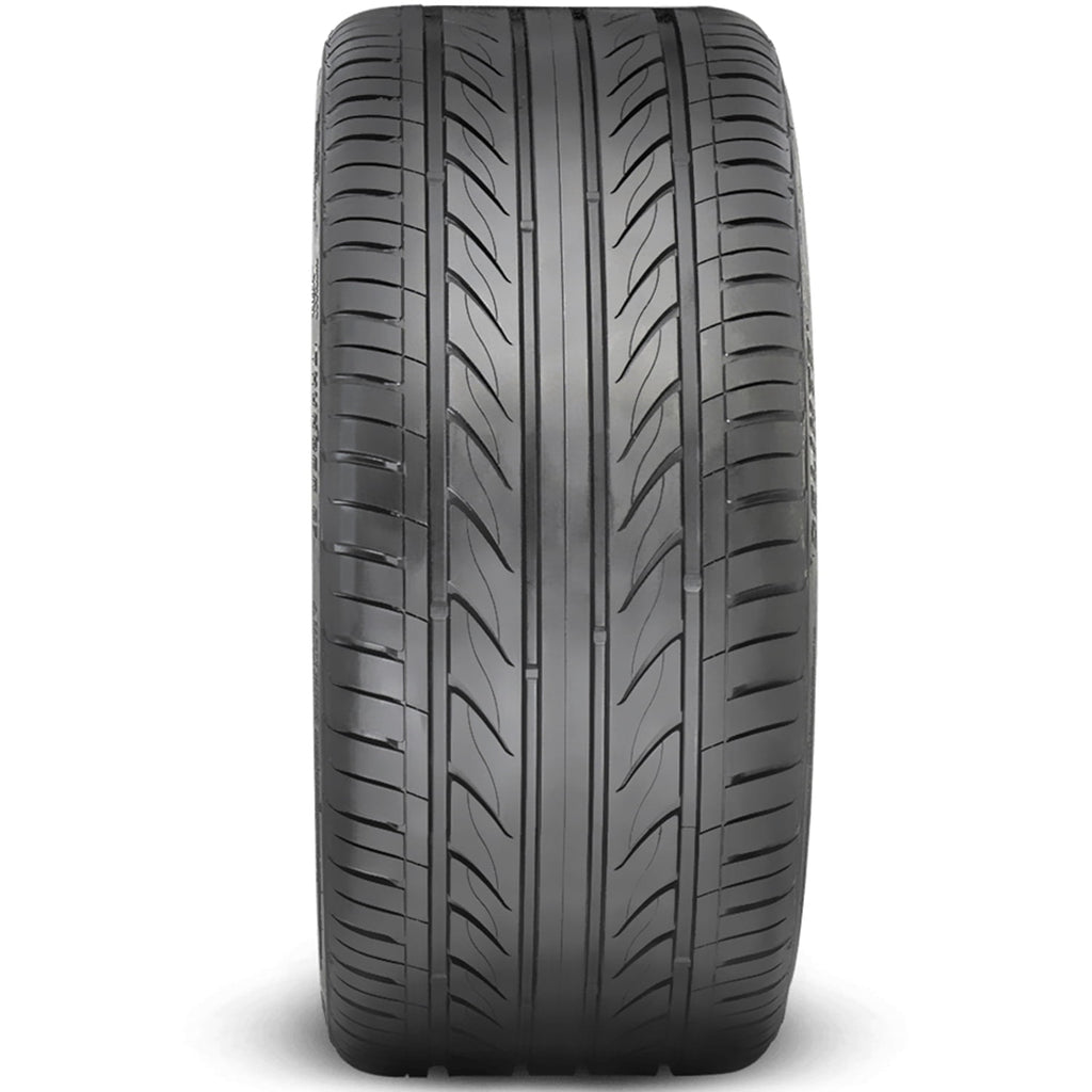 Delinte D7 A/S 215/35R19 85 W Tire