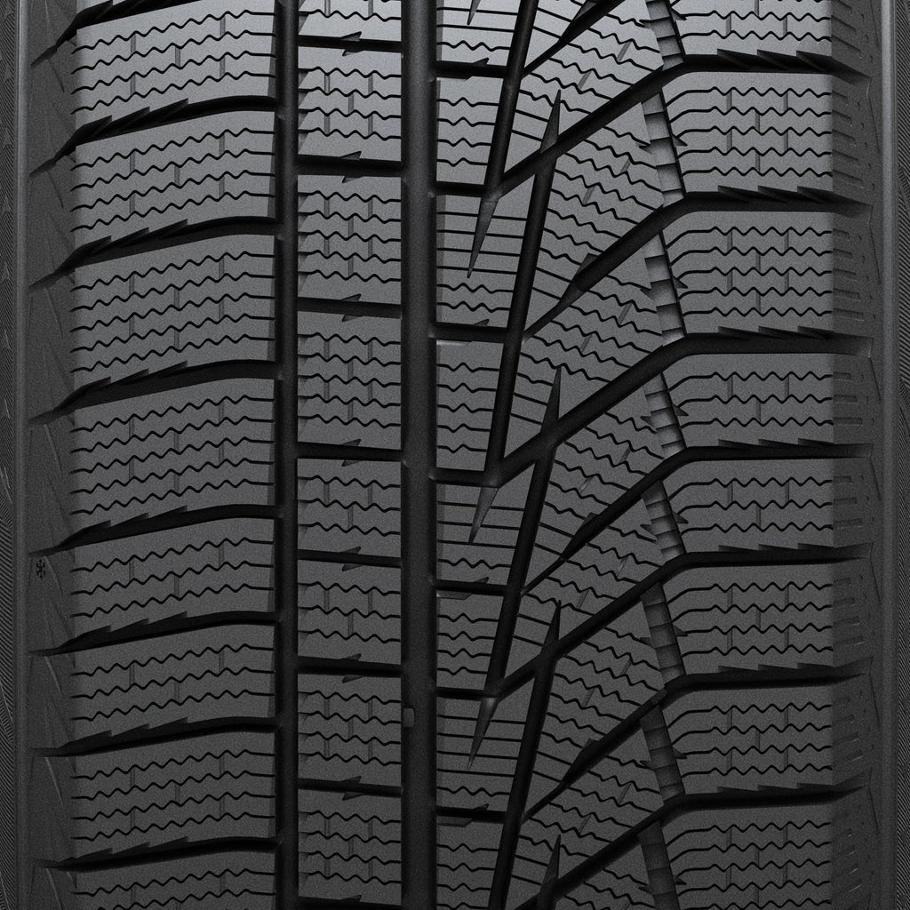 Hankook Winter i*cept iZ2 (W616) Winter 225/55R17 97T Passenger Tire