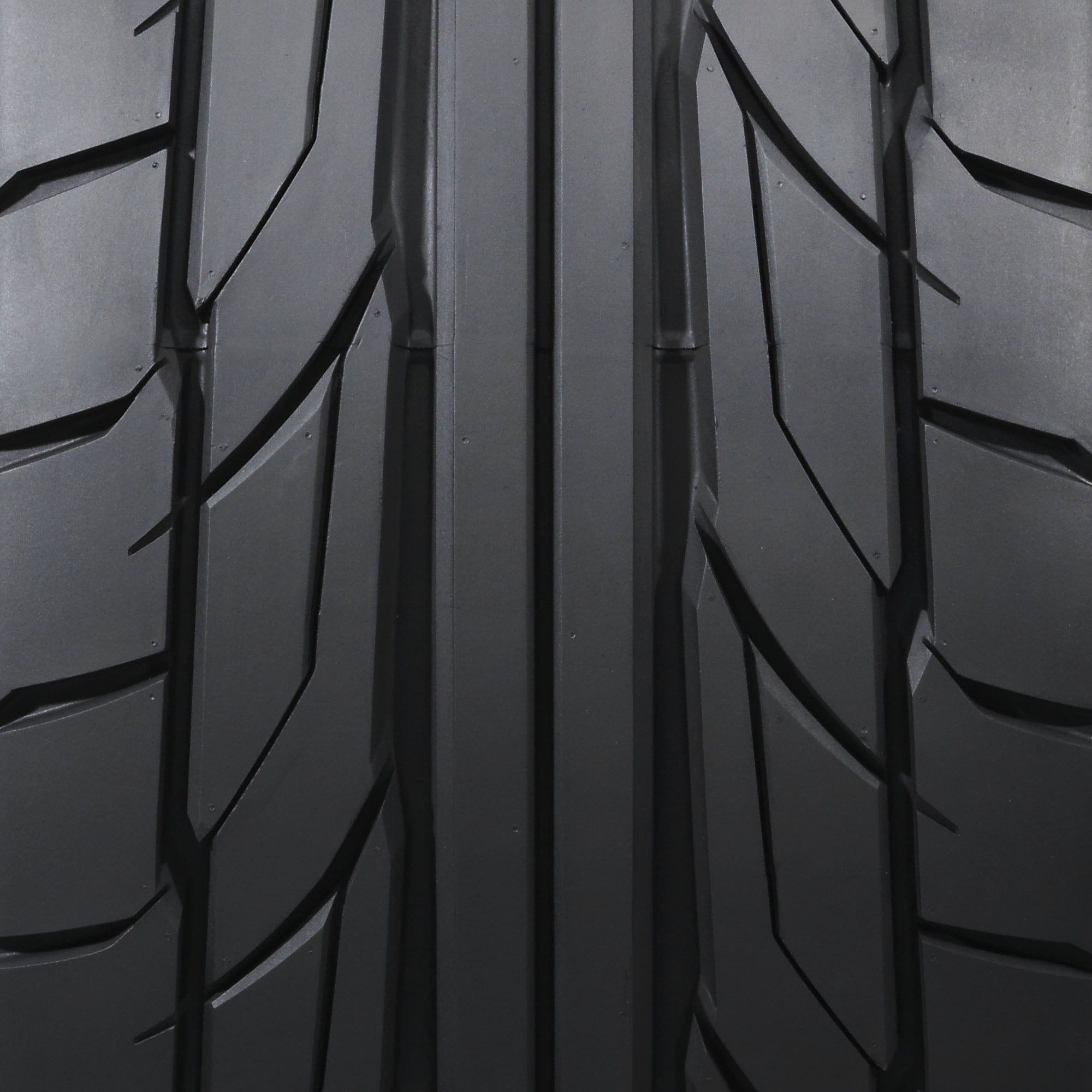 Nitto NT555 G2 UHP 255/35ZR18 94W XL Passenger Tire