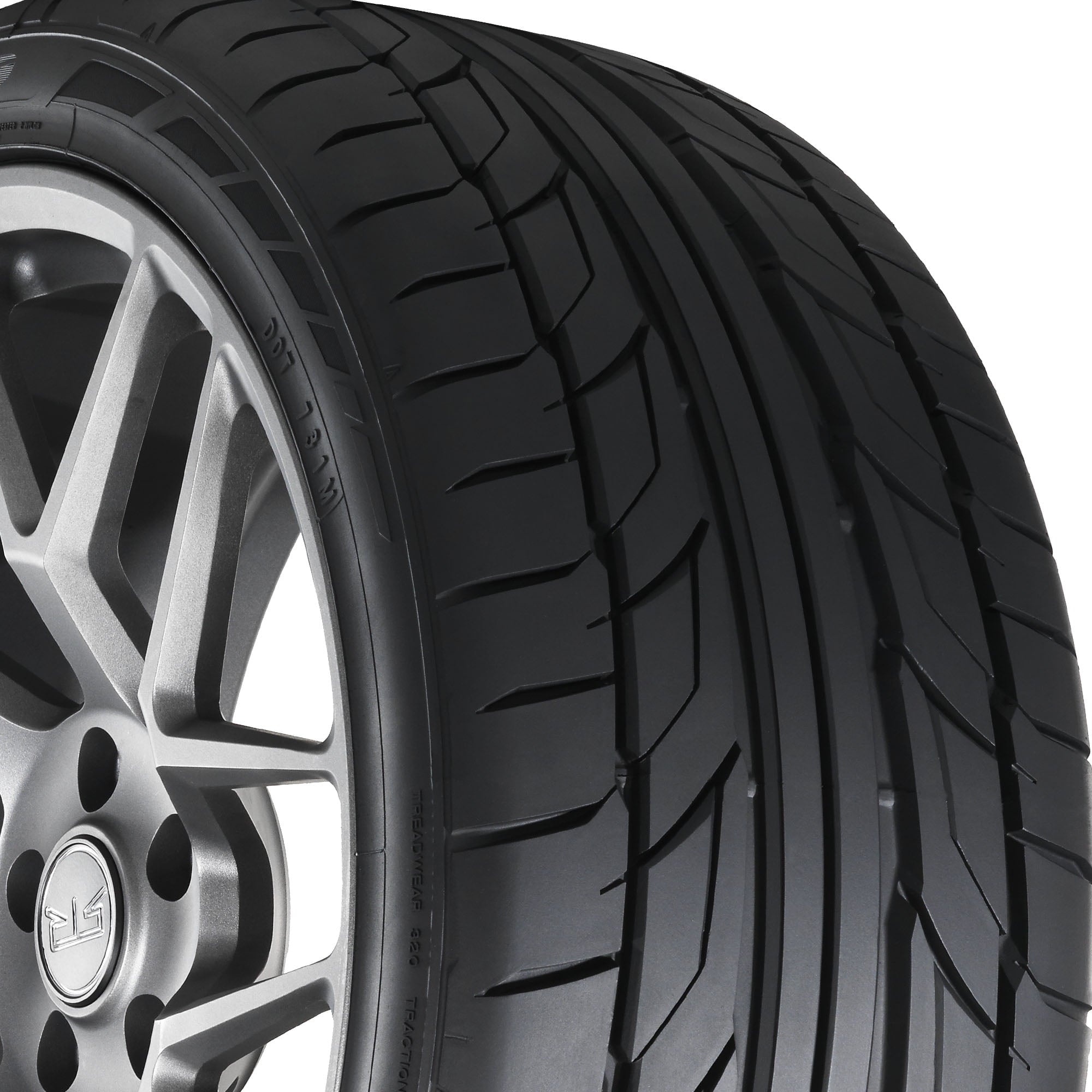 Nitto NT555 G2 UHP 255/35ZR18 94W XL Passenger Tire