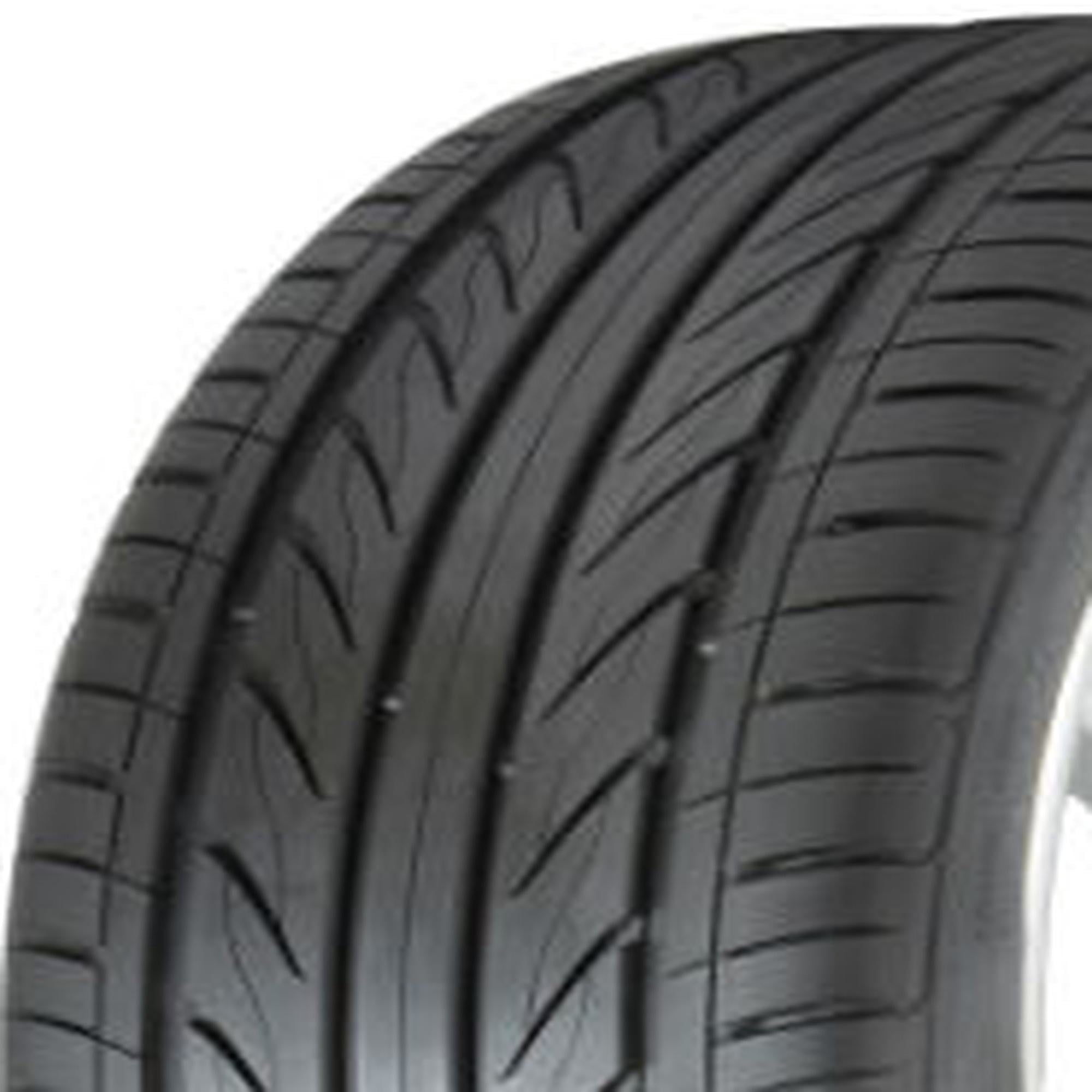 Delinte D7 A/S All Season 215/35ZR18 84W XL Passenger Tire