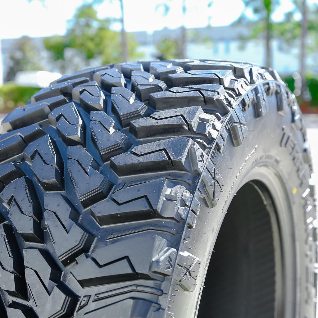 Venom Power Terra Hunter M/T 305/65R17 121/118Q E 10 Ply mud Light Truck Tire