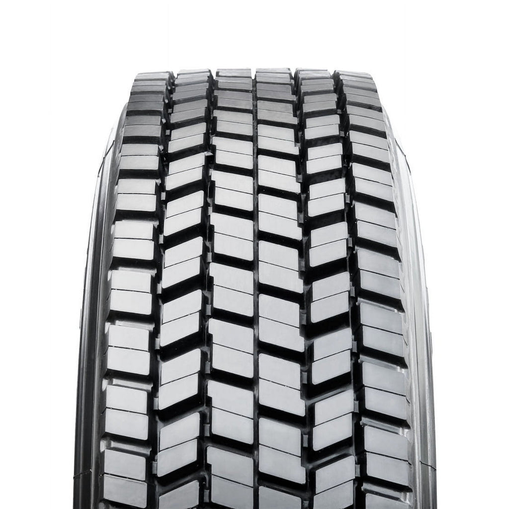 Sailun S740 All-Season 245/70R19.5 135 M Tire