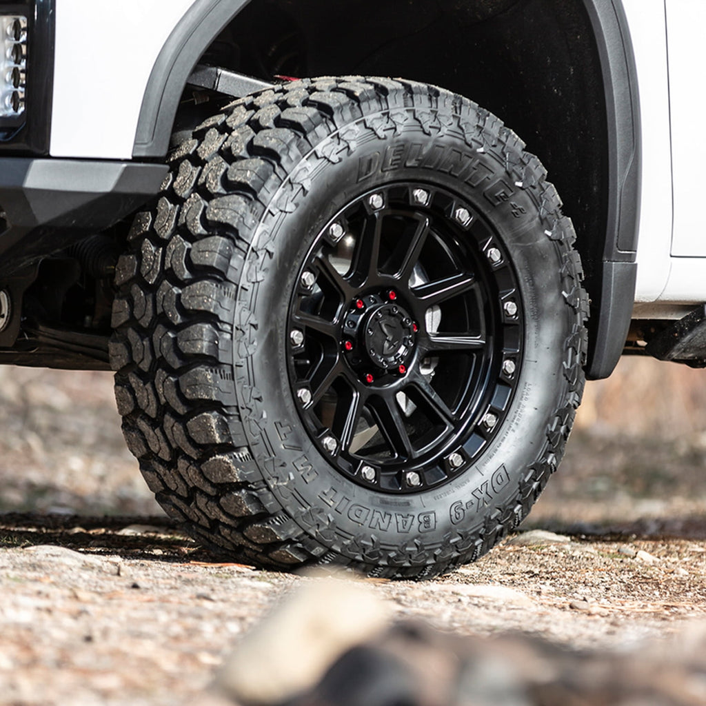 Delinte DX-9 Bandit M/T 35X12.50R20 121Q E 10 Ply mud Light Truck Tire