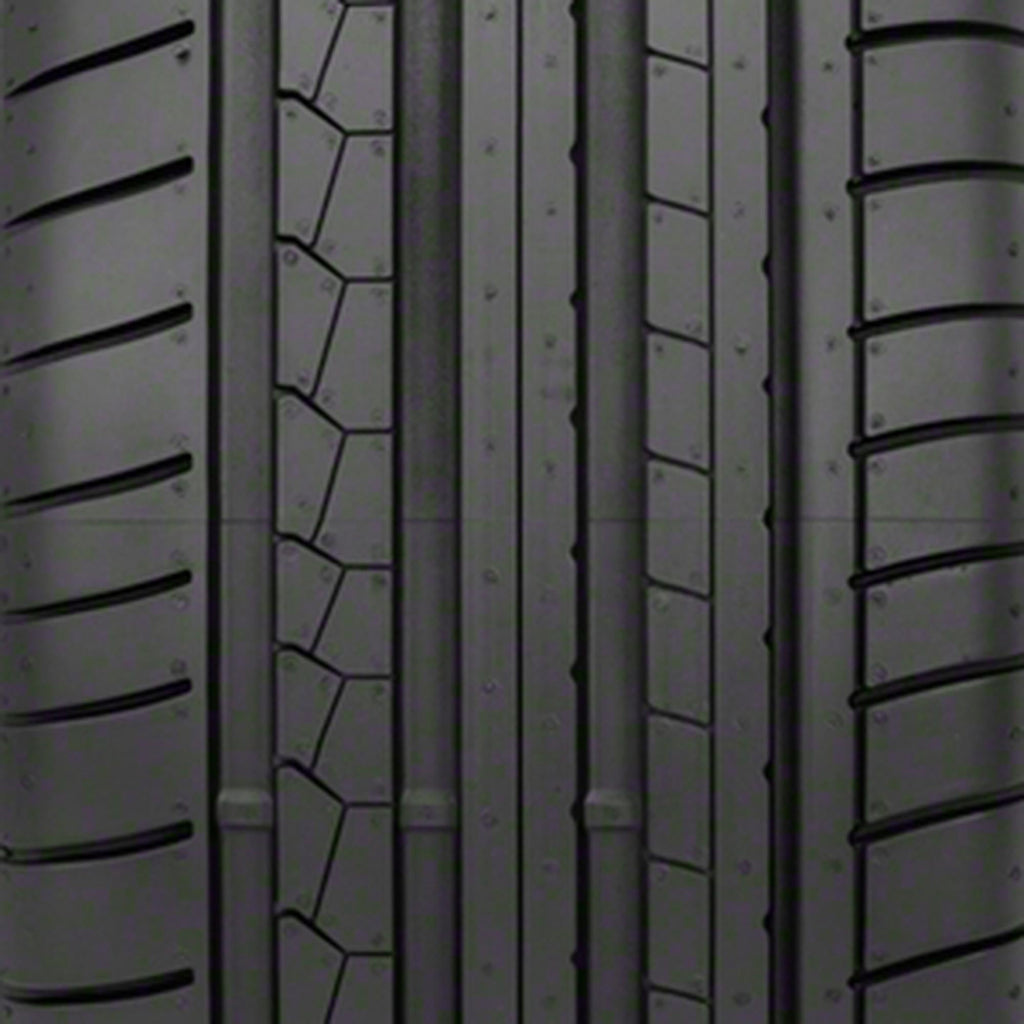 Dunlop SP Sport Maxx GT UHP 265/45R20 104Y Passenger Tire