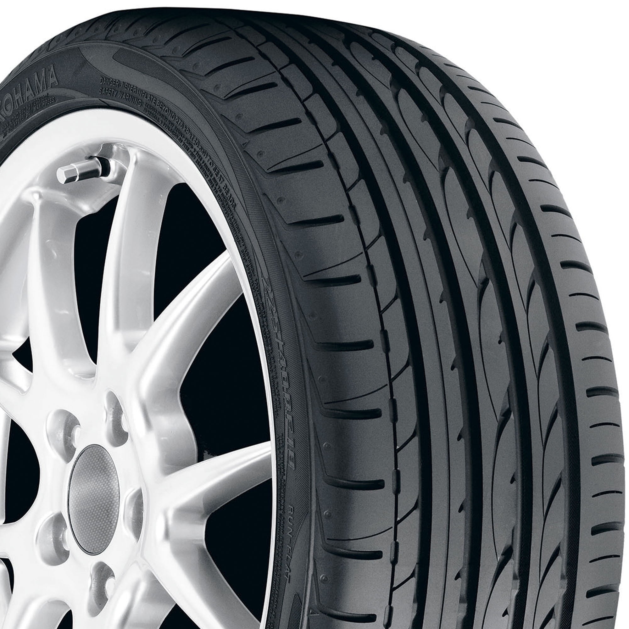 Yokohama Advan Sport ZPS UHP 255/35R18 90Y Passenger Tire