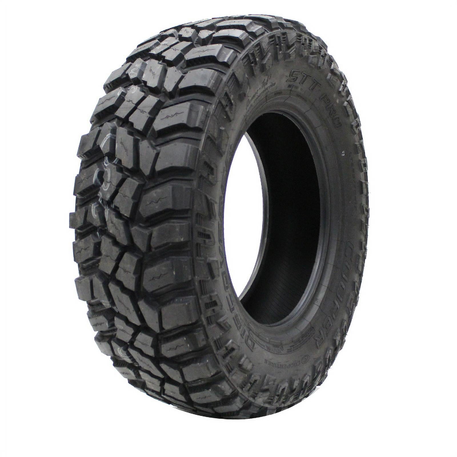 Cooper Discoverer STT PRO All-Season 295/65R20 129 Q Tire