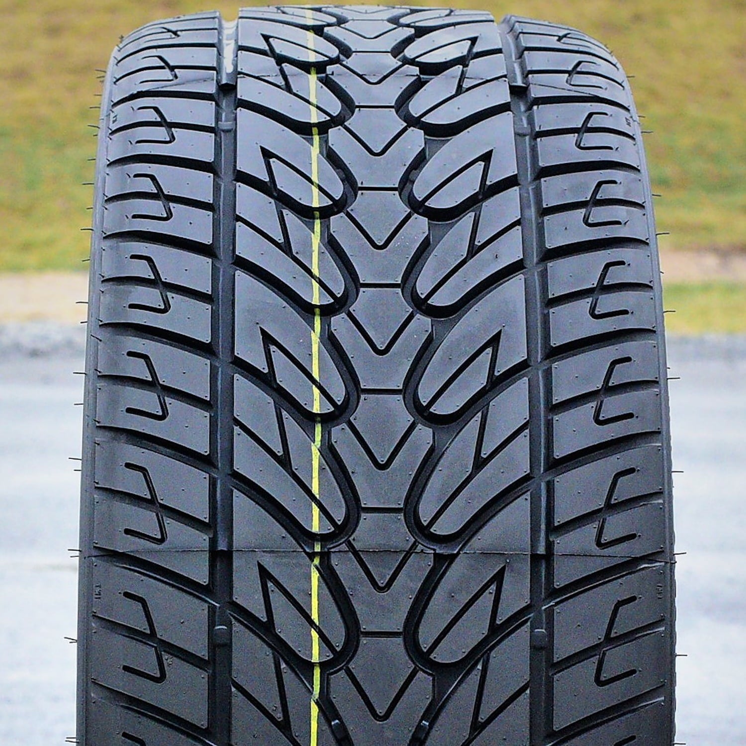Fullway HS266 305/30R26 109V XL Performance a/s All Season Tire