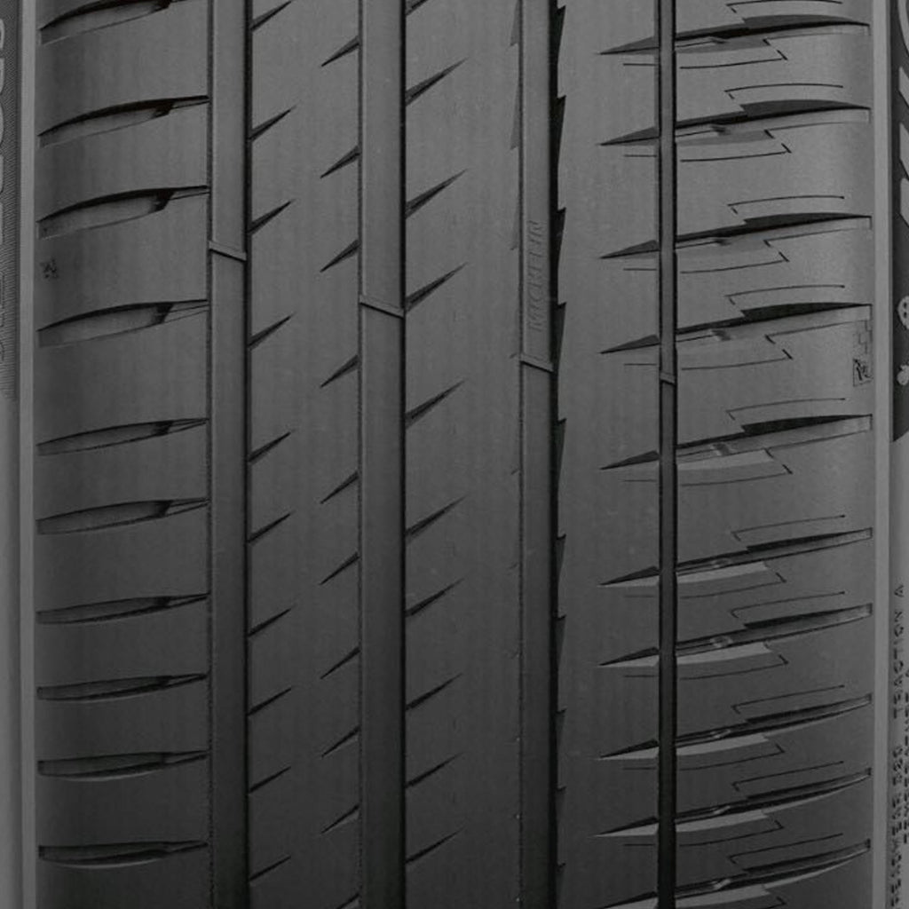 Michelin Pilot Sport EV All-Season 255/40R20/XL 101W Tire Fits: 2021-23 Tesla Y Long Range, 2022-23 Volkswagen Tiguan Highline R-Line
