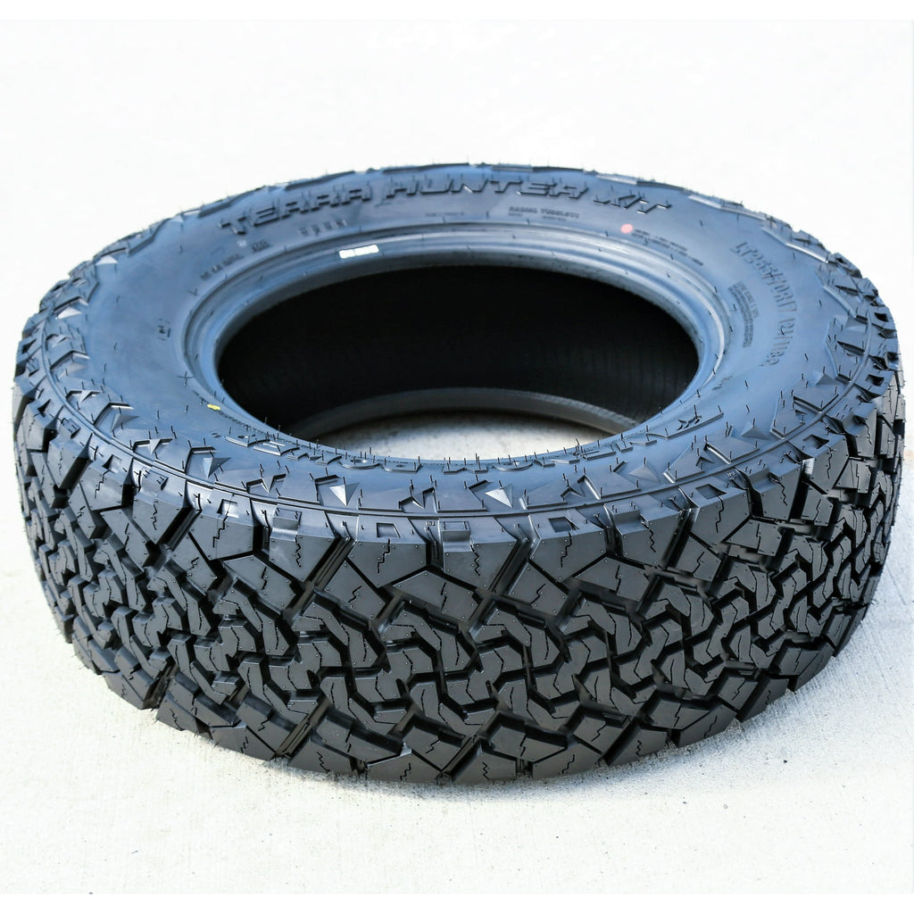 Venom Power Terra Hunter X/T 265/70R17 121/118Q E 10 Ply Extreme Terrain Light Truck Tire