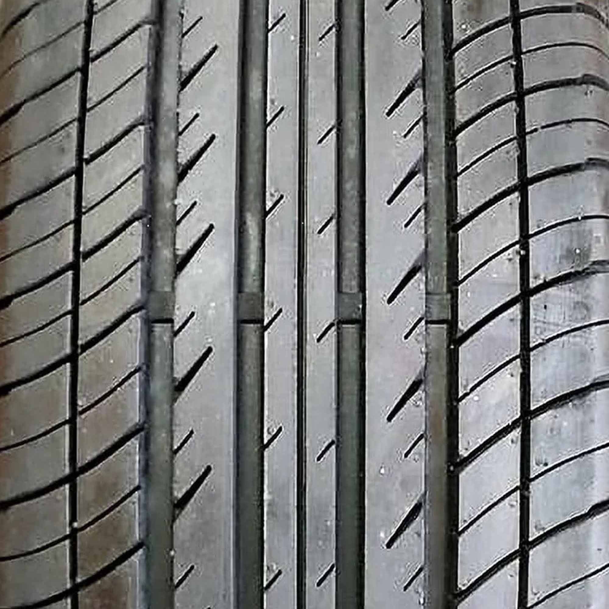 Cambridge All Season II All Season 215/55R17 94V Passenger Tire
