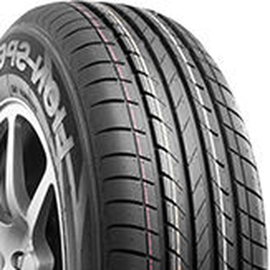 Leao Lion Sport HP Performance 255/70R15 108S Passenger Tire