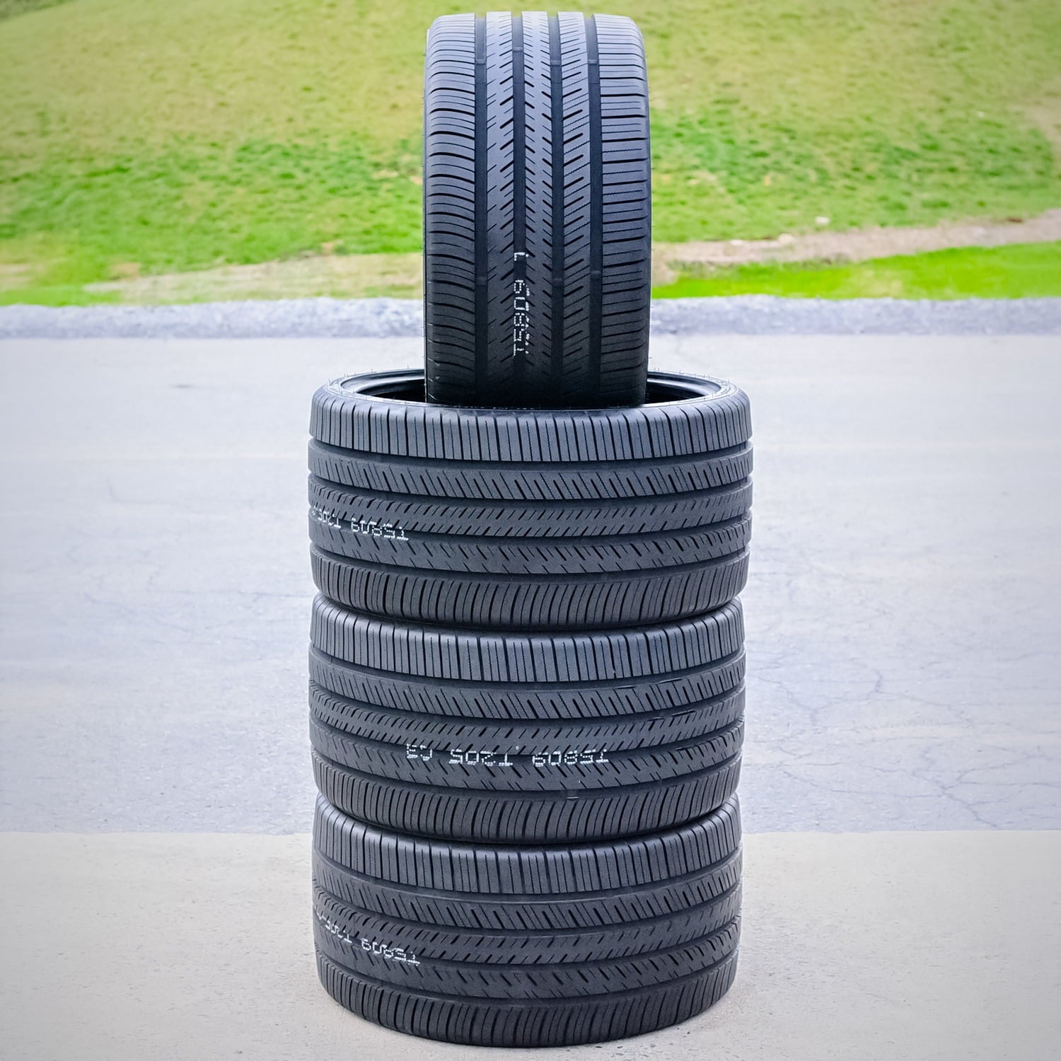 Atlas Tire Force UHP 285/40R22 110V XL Performance a/s All Season Tire