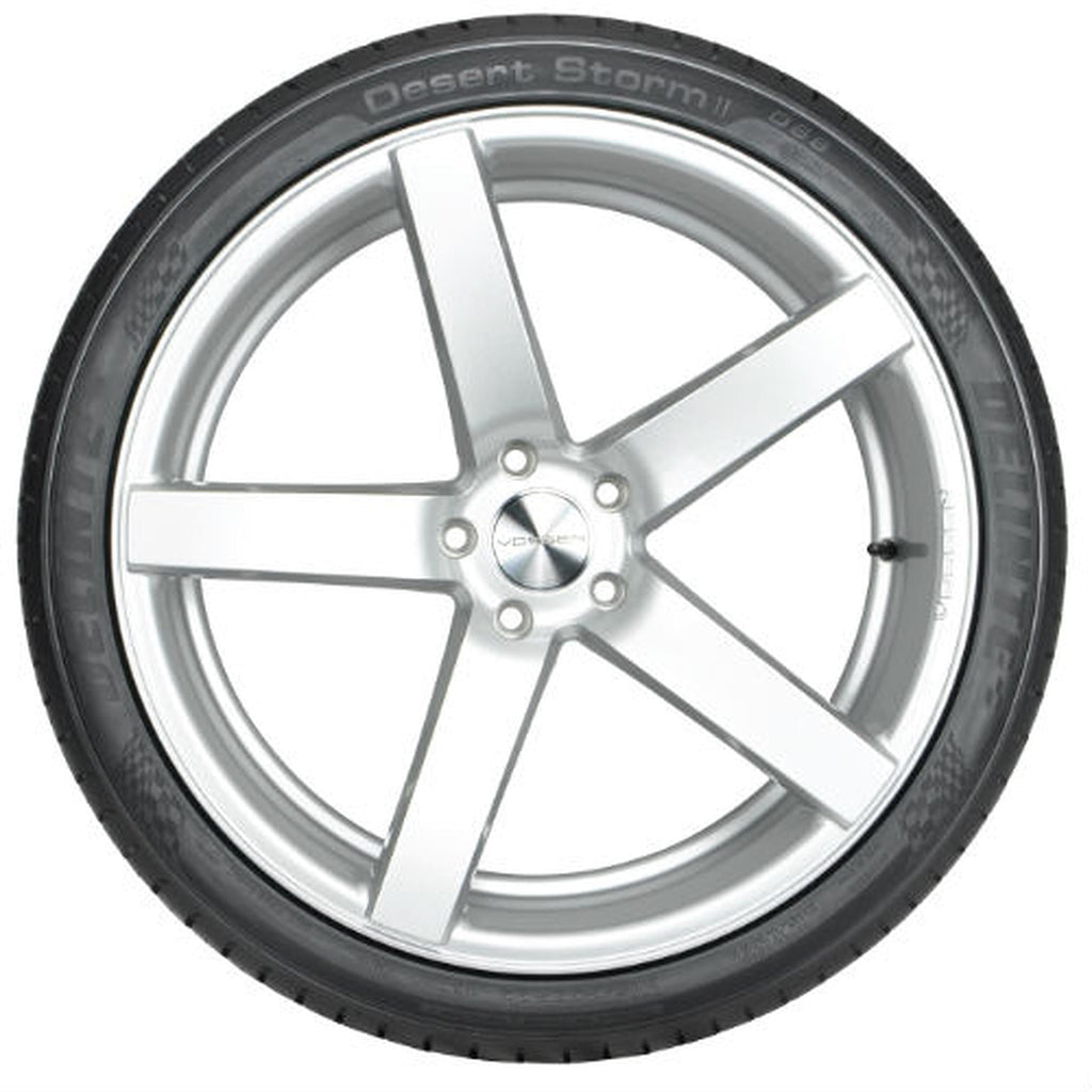 Delinte DS8 All Season 285/45R22 116V Passenger Tire