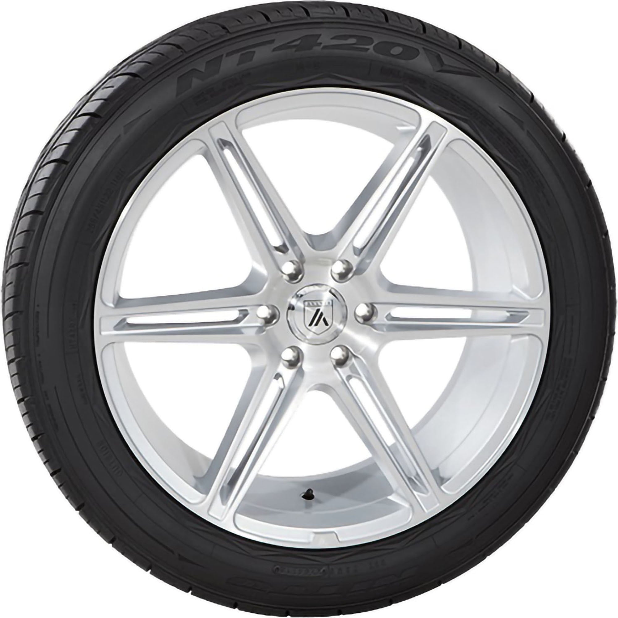 Nitto NT420V 285/45R22XL 114 H Tire