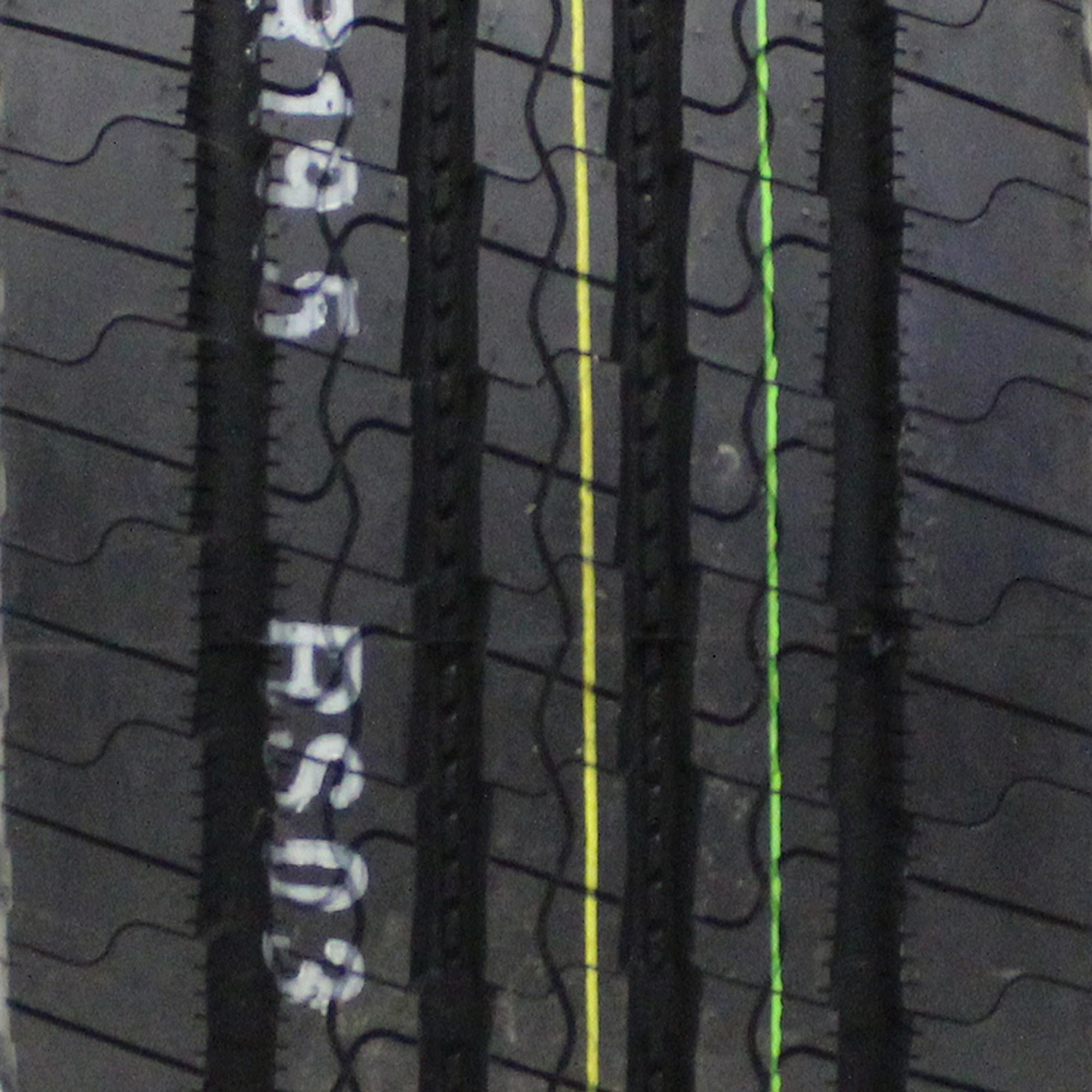 Kumho Tire Kumho KRS03 All-Season 245/70R19.5 133M Tire