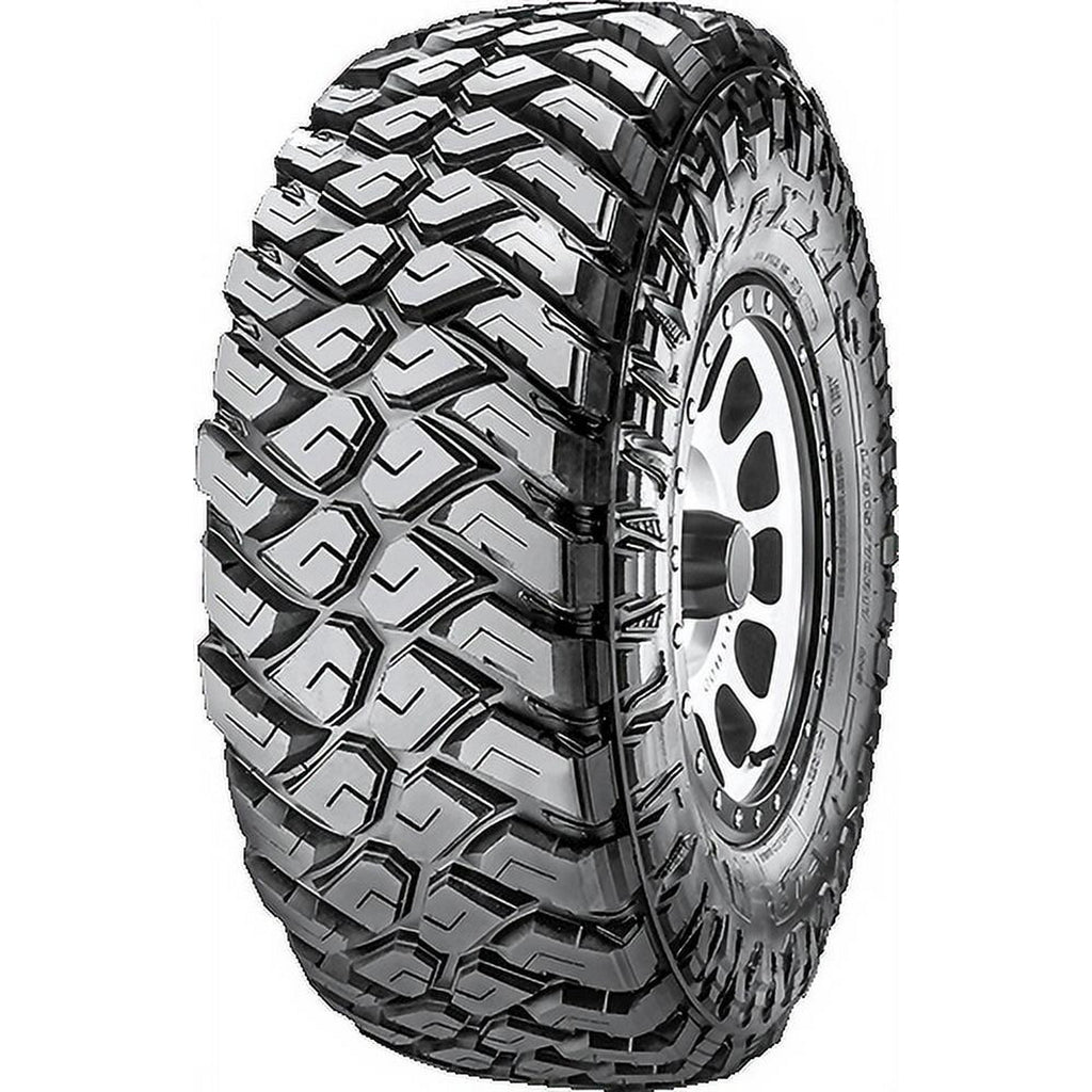 Maxxis Razr MT-772 265/75R16 120 Tire Fits: 2001 GMC Yukon SLE, 1993 Chevrolet K1500 WT