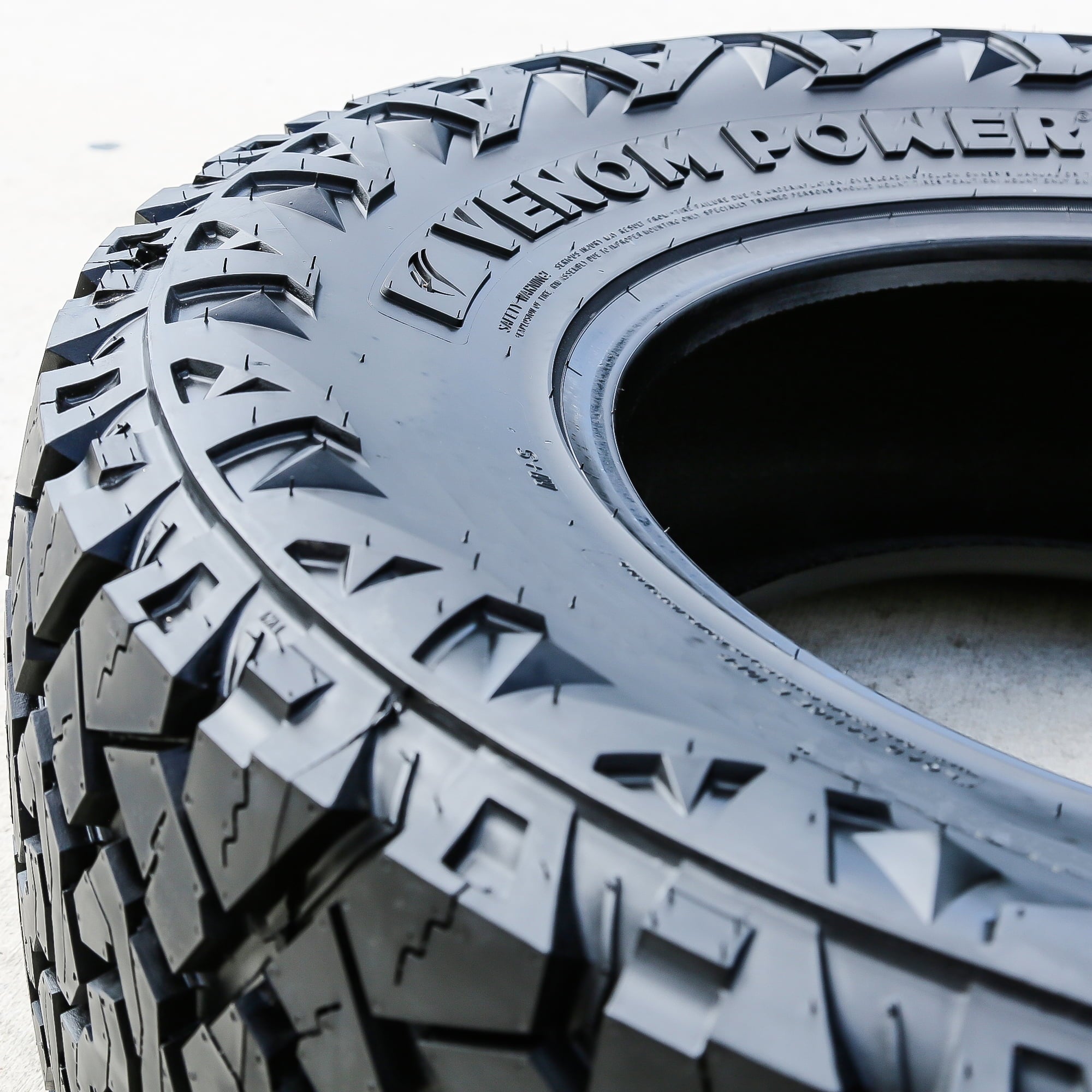 Venom Power Terra Hunter X/T 35X10.50R17 121R E 10 Ply Extreme Terrain Light Truck Tire