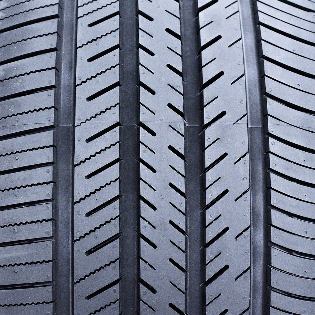 Atlas Tire Atlas Force UHP 255/40R20XL 101W BSW Fits: 2021-23 Tesla Y Long Range, 2022-23 Volkswagen Tiguan Highline R-Line
