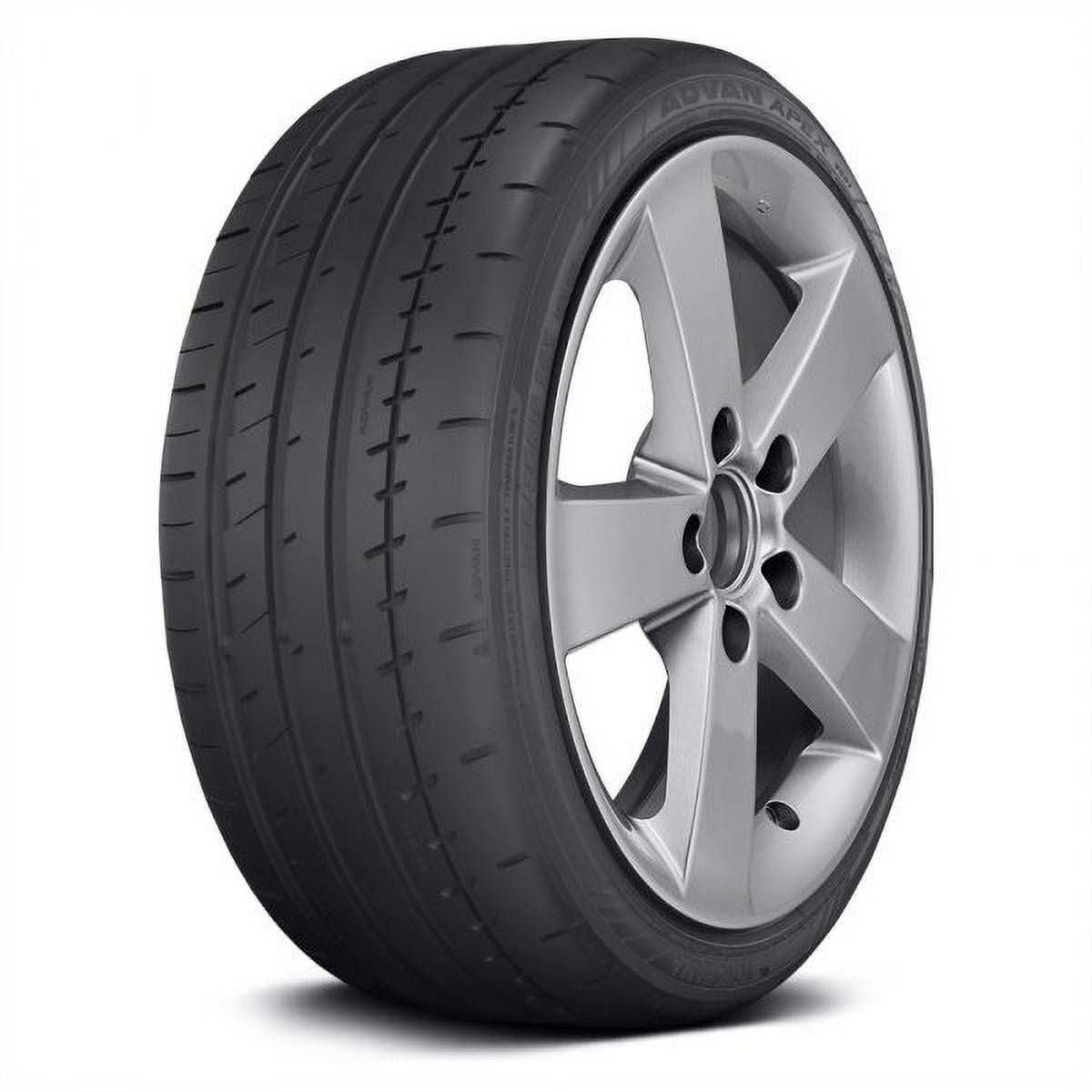 Yokohama Advan Apex V601 245/35R20 95Y Fits: 2017-19 Mercedes-Benz E300 4Matic, 2010-16 BMW 528i Base