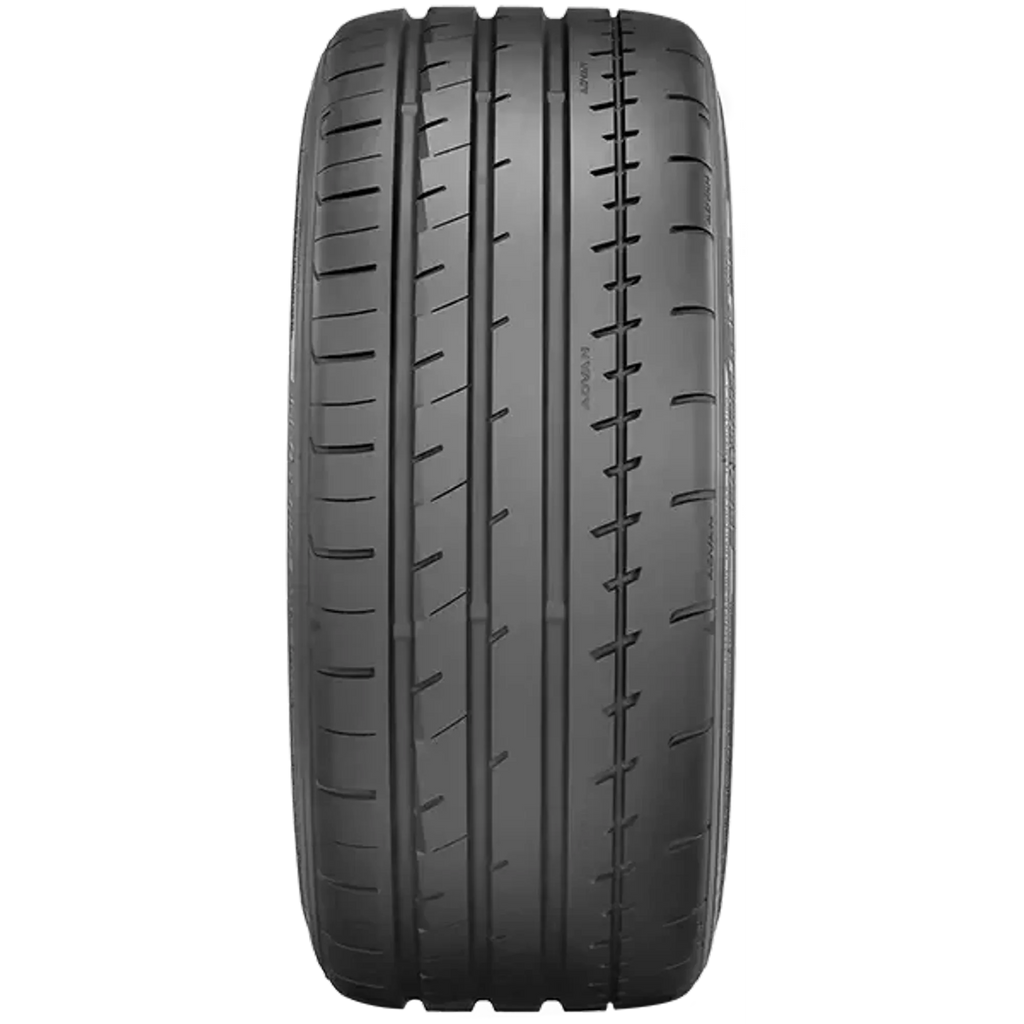 Yokohama Advan Apex V601 245/35R20 95Y Fits: 2017-19 Mercedes-Benz E300 4Matic, 2010-16 BMW 528i Base