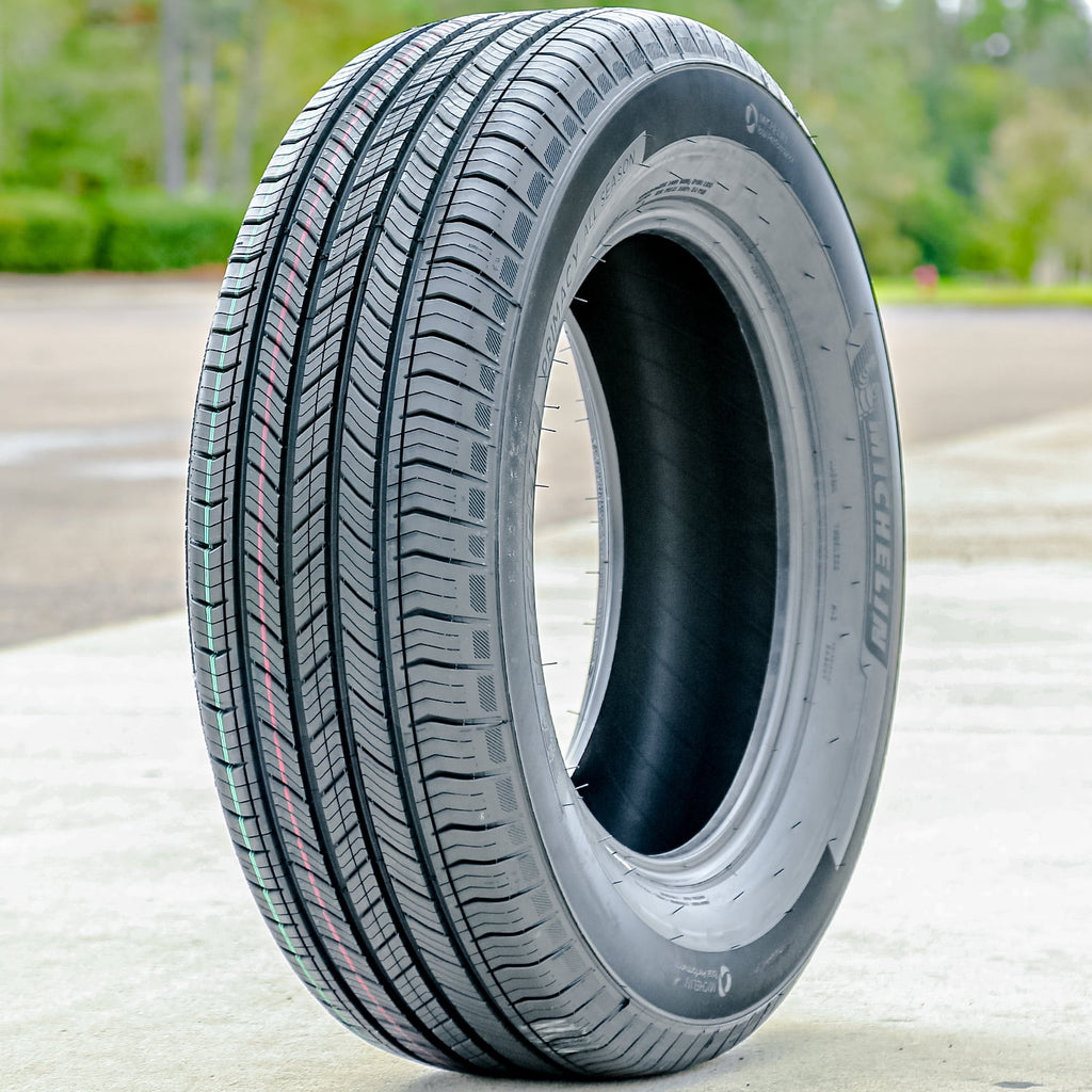Michelin Primacy A/S All Season 225/60R18 100H Passenger Tire Fits: 2018-23 Chevrolet Equinox LT, 2017-18 Subaru Outback 3.6R Touring