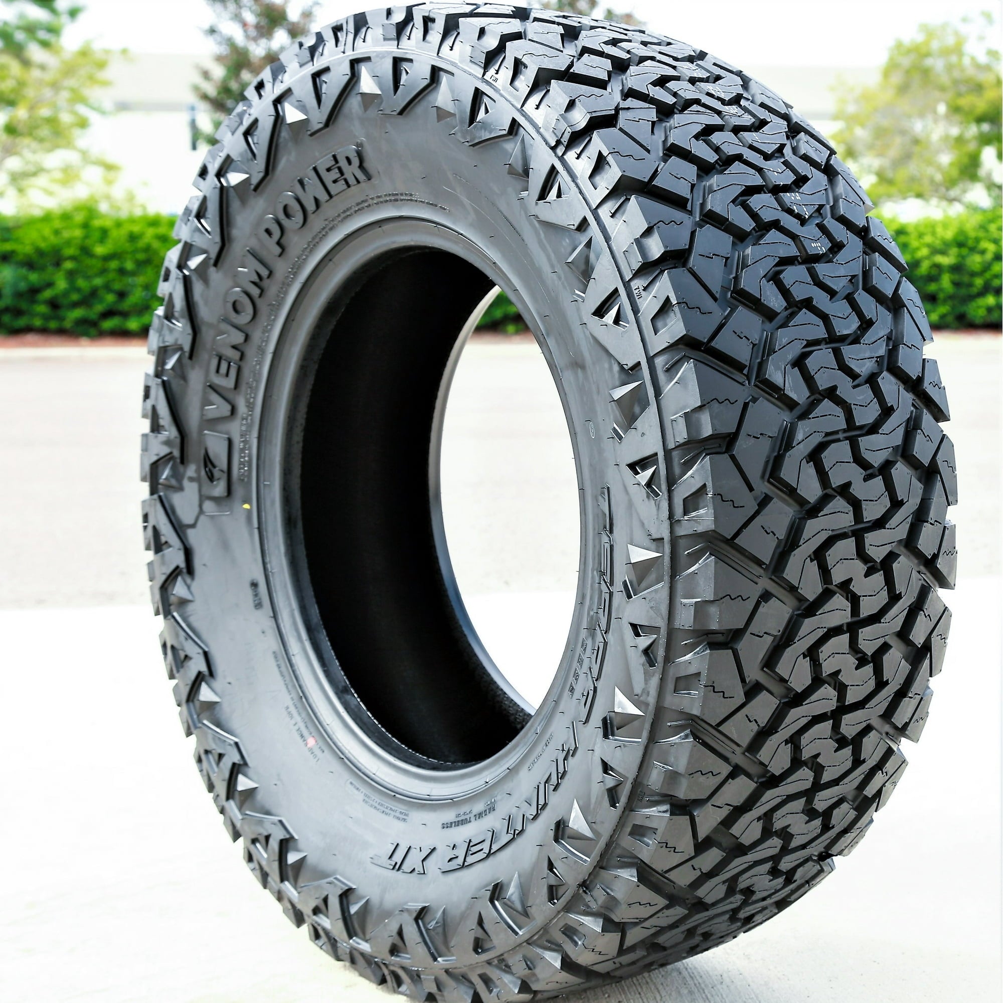 Venom Power Terra Hunter X/T 33X12.50R17 120R E 10 Ply Extreme Terrain Light Truck Tire
