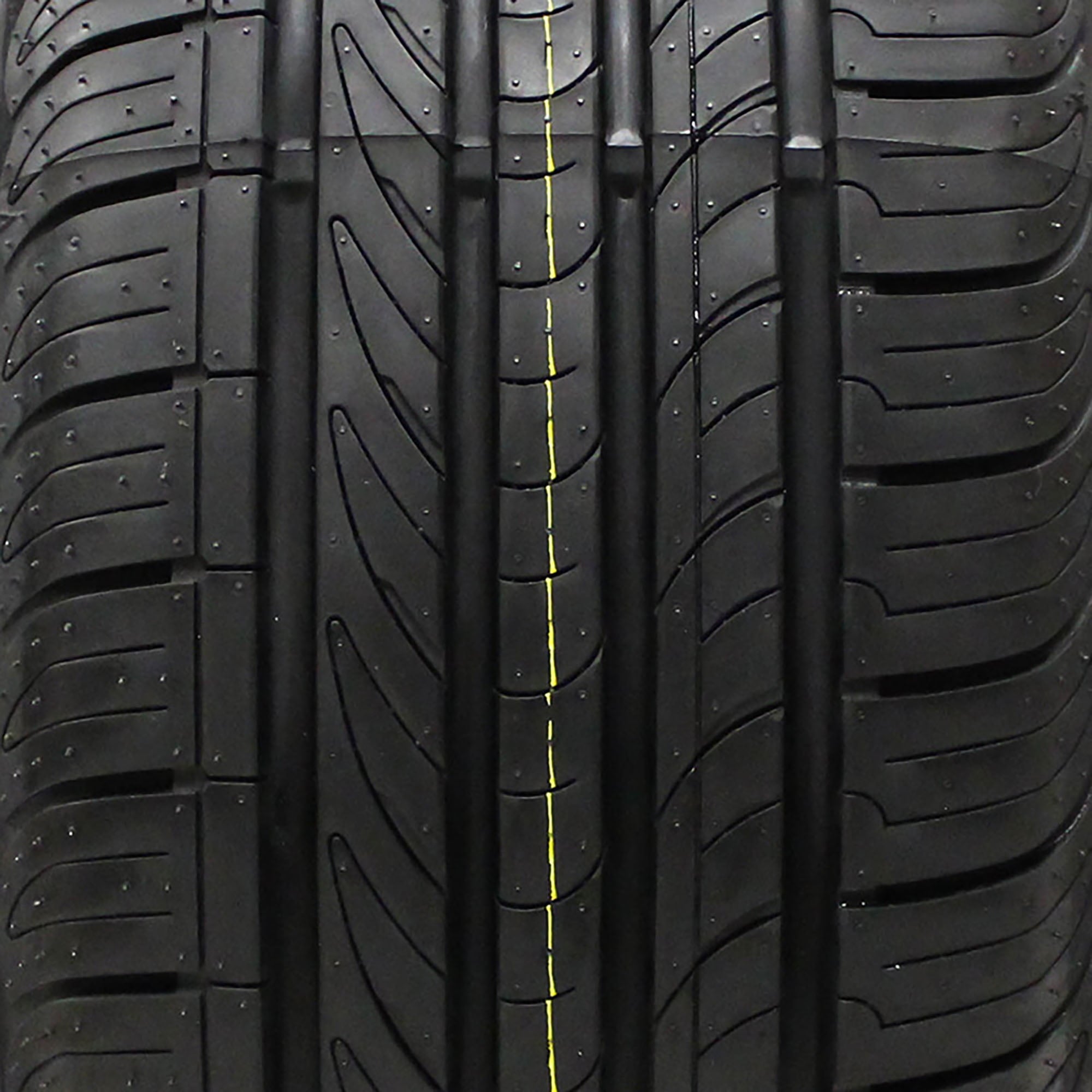 Sceptor 4XS All Season 215/55R17 93V Tire