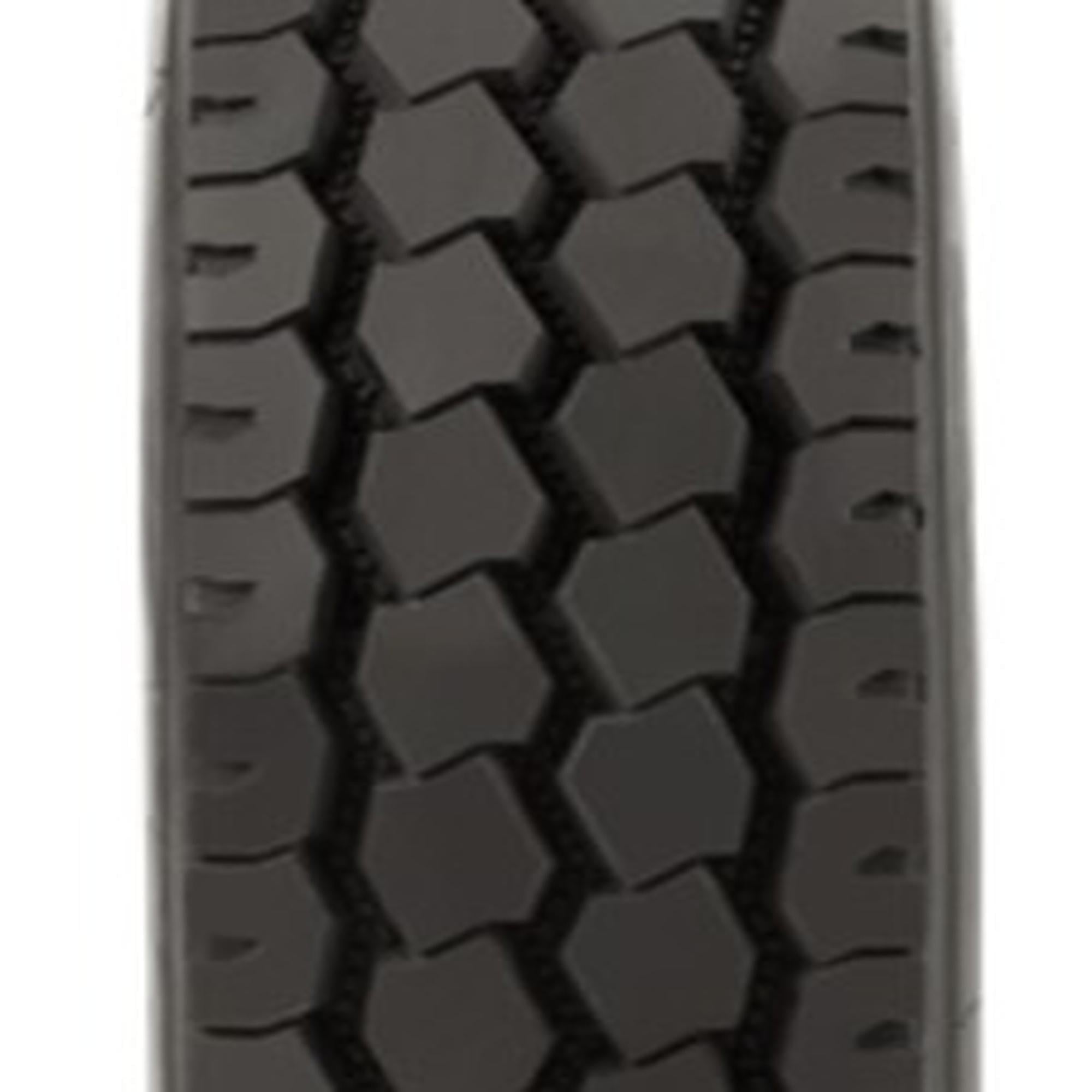 Ironman I-191 10R15 141/139K H Commercial Tire