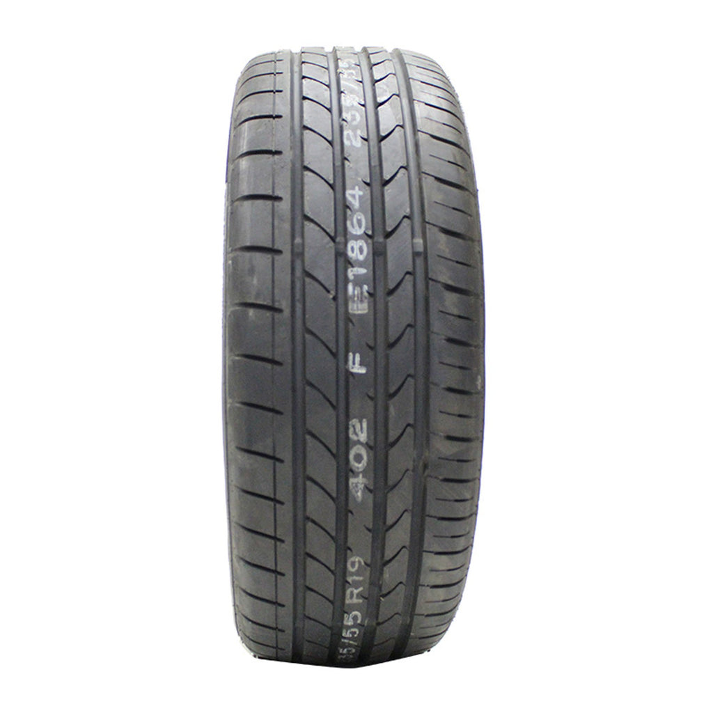 Atturo AZ850 UHP 235/40R20 96Y XL Passenger Tire