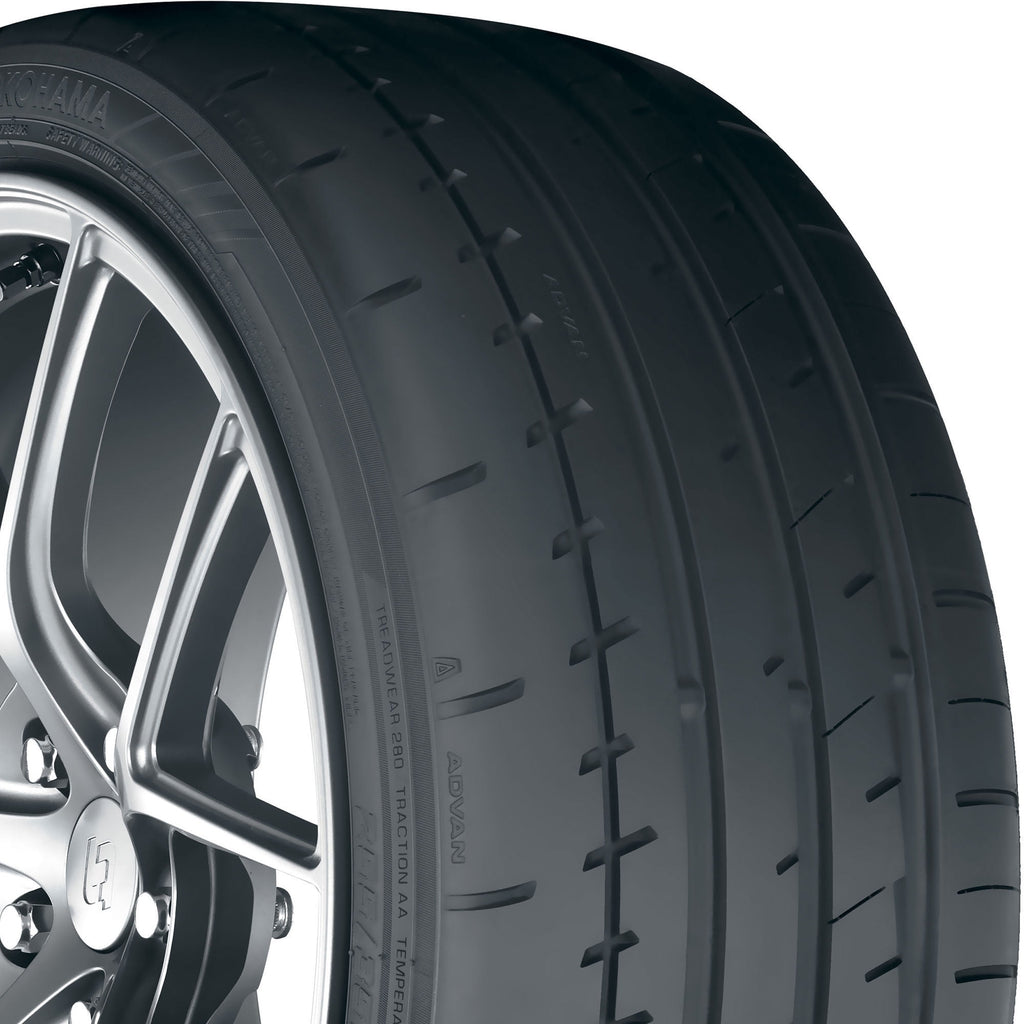 Yokohama Advan Apex V601 UHP Summer 255/40R18 99Y XL Passenger Tire