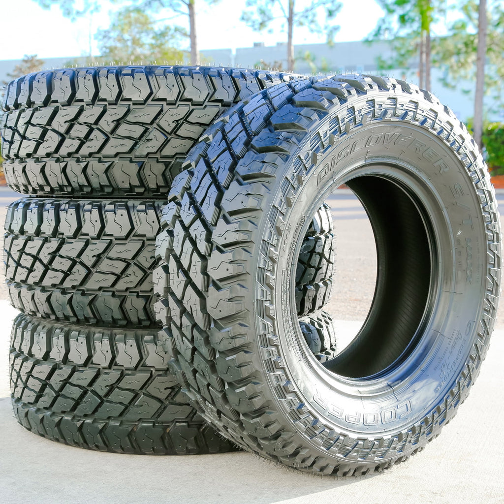 Cooper Tires Cooper Discoverer S/T Maxx All-Season LT245/75R17 121Q Tire