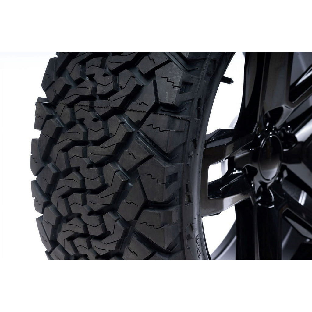 Venom Power Terrain Hunter X/T LT35/12.50R17 121R Tire
