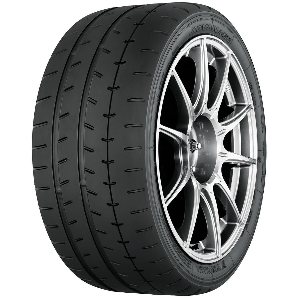 Yokohama Advan A052 295/35R18XL 103Y BW Summer Tire