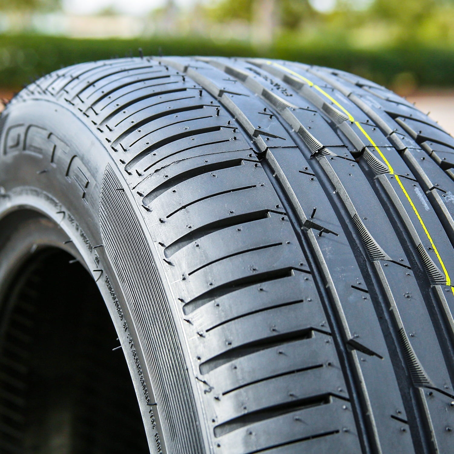 Forceum Octa 245/45ZR18 245/45R18 100Y XL High Performance a/s All Season Tire
