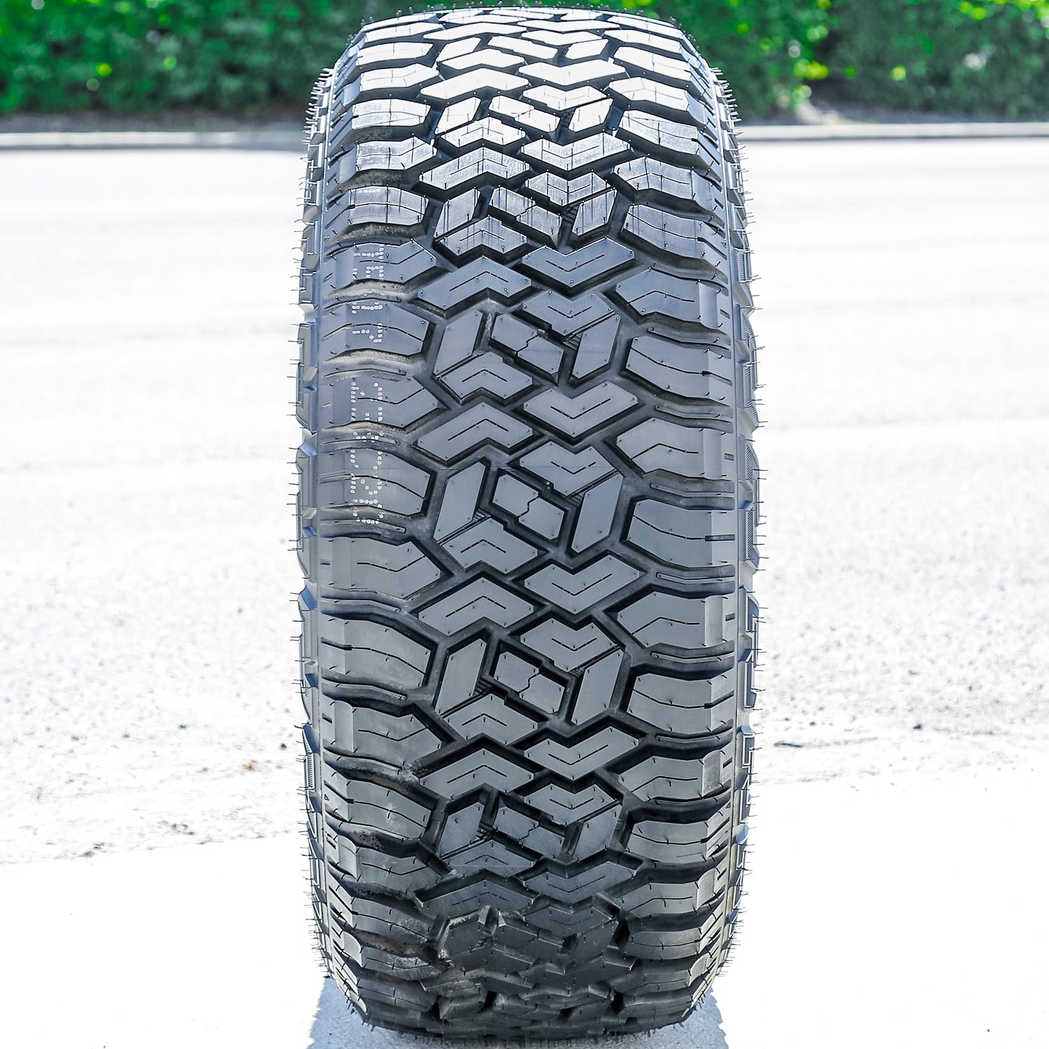 Fury Country Hunter R/T LT285/70R17 E/10PLY BSW Fits: 2021-23 Jeep Wrangler Unlimited Rubicon 392, 2018-20 Jeep Wrangler Unlimited Rubicon