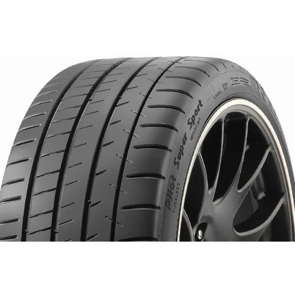 Michelin Pilot Super Sport Summer P285/30ZR20 (95Y) Tire Fits: 2017-23 Chevrolet Camaro ZL1