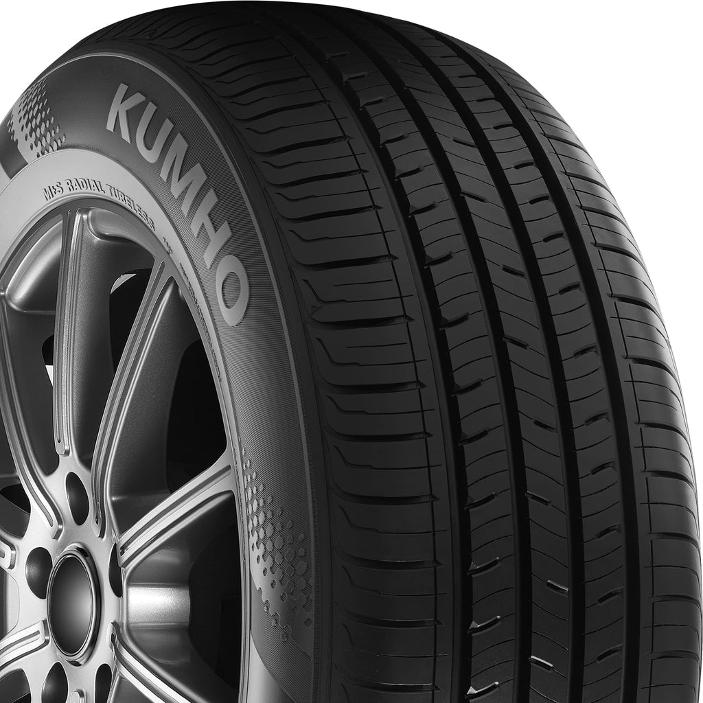 Kumho Tire Kumho Solus TA31 All Season 205/55R17 91H Passenger Tire