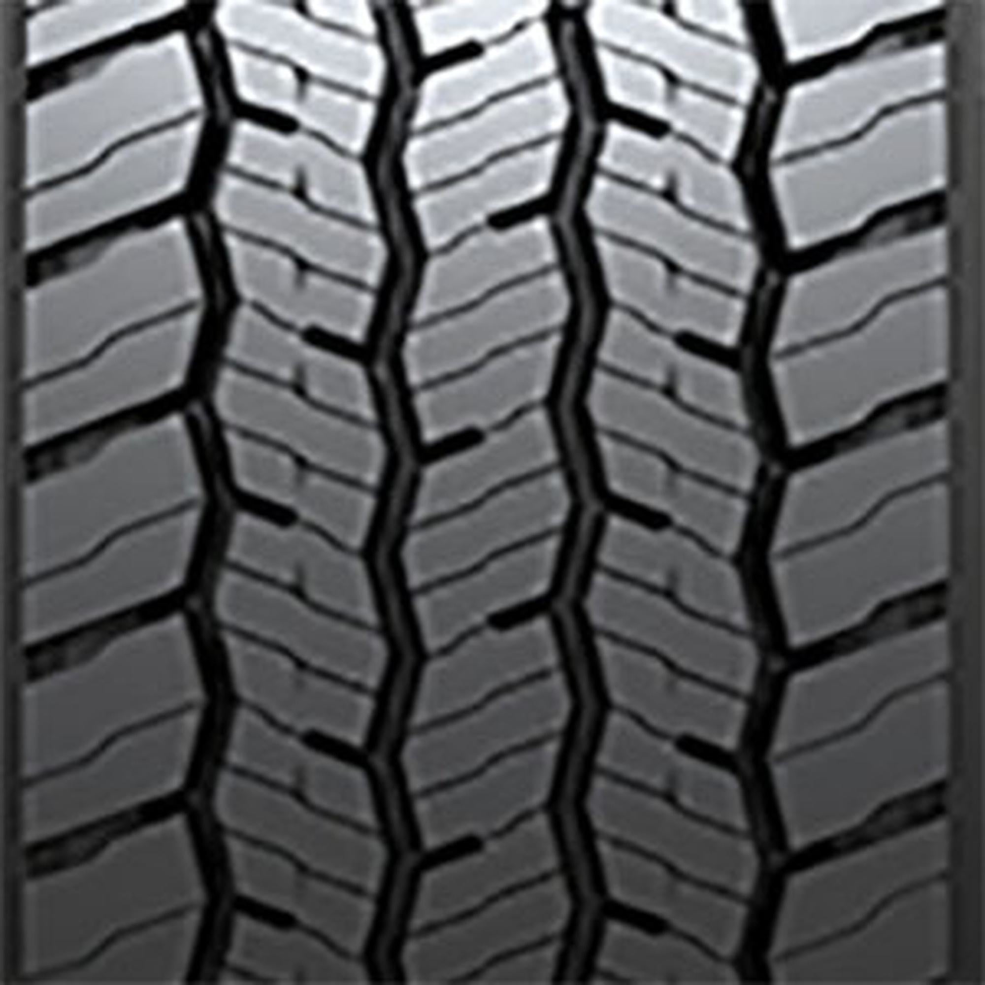 Hankook DH35 265/70R19.5 140/138M G Commercial Tire