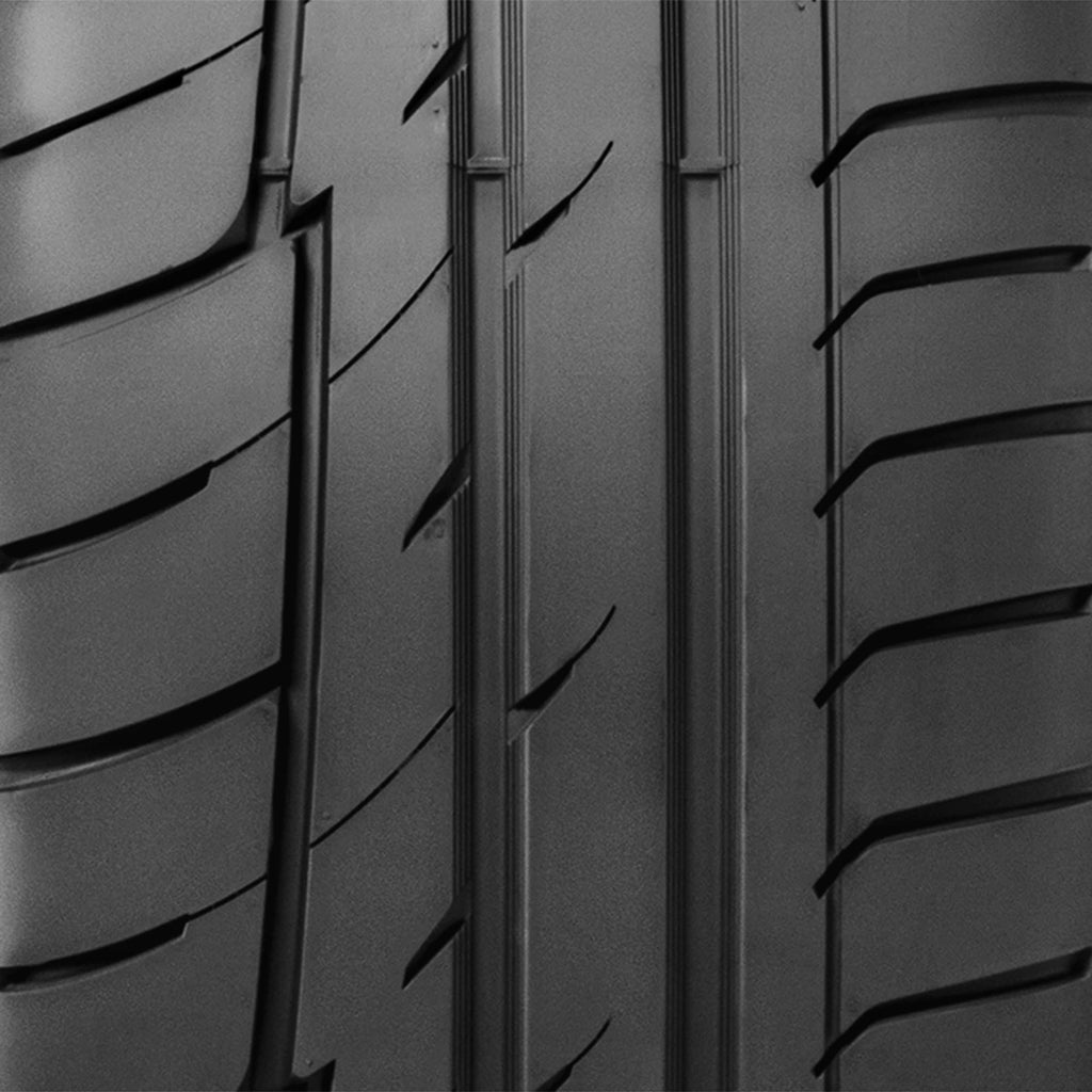 GT Radial Champiro SX2 Performance Summer Tire 235/40ZR17 90W