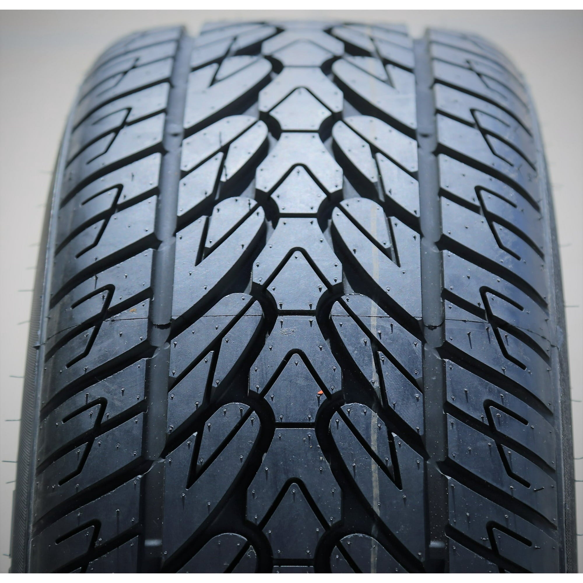 Fullway HS266 275/60R20 119H XL Performance a/s All Season Tire