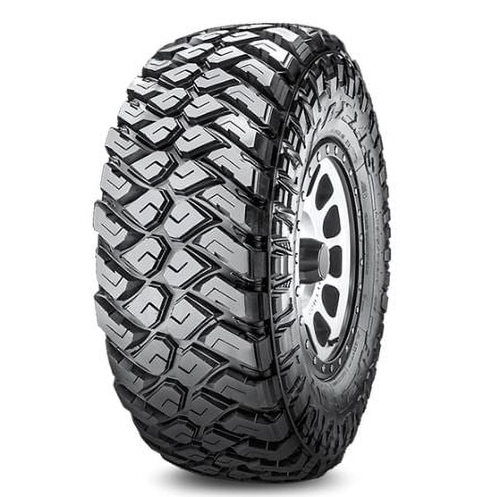 Maxxis Razr MT 40X13.50R17LT 6PR RBL Off-Road Mud Terrain Tire