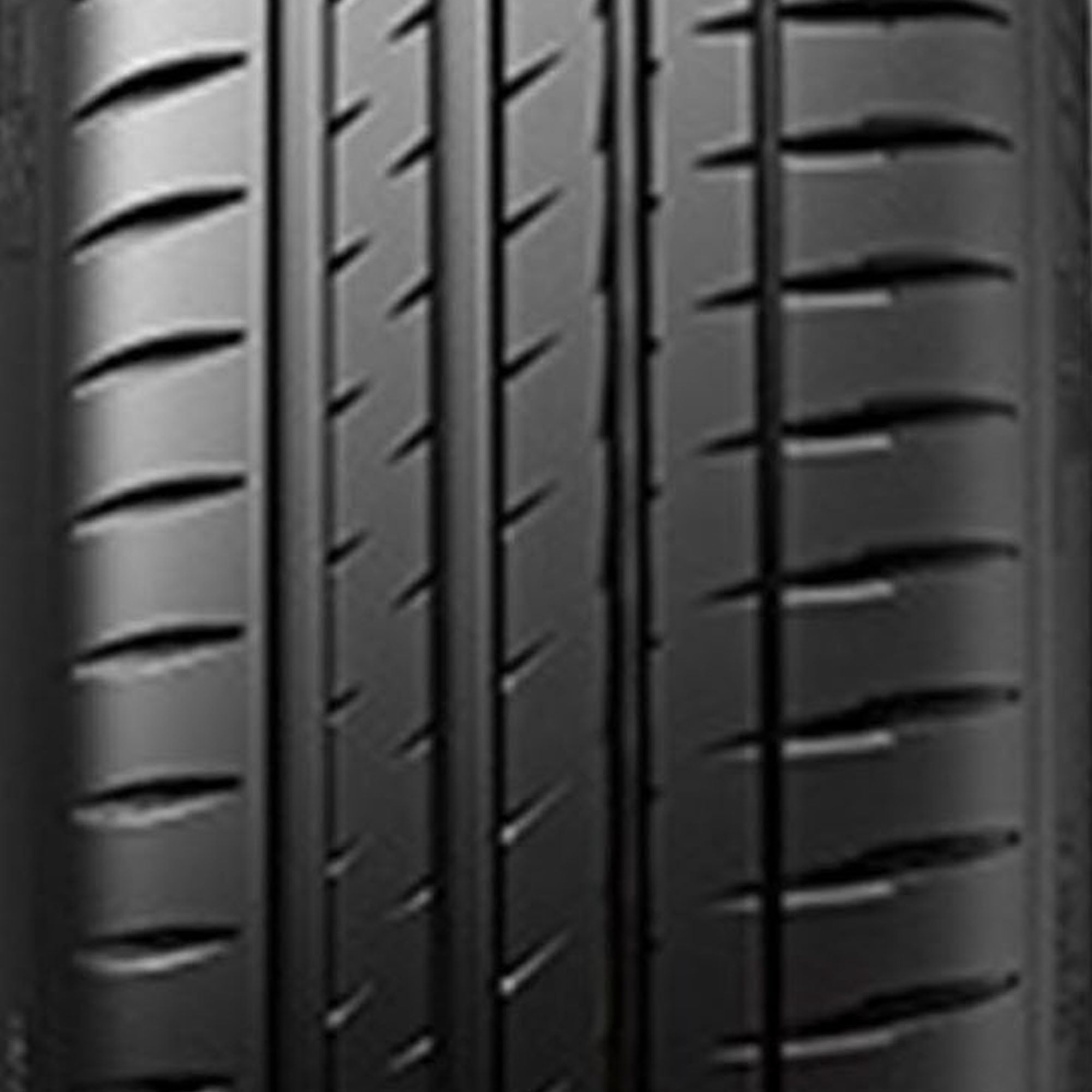 Michelin Pilot Sport 4 ZP 225/45ZR17 91Y Fits: 2017-19 Chevrolet Cruze Diesel, 2021 Toyota Corolla S